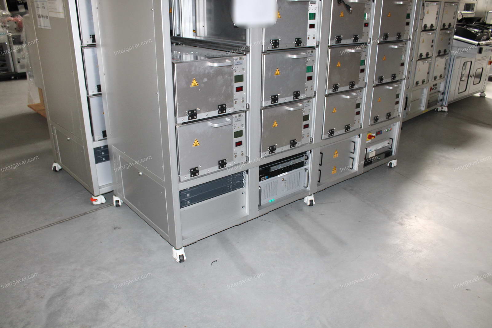 Bontott teszt szekrény 8