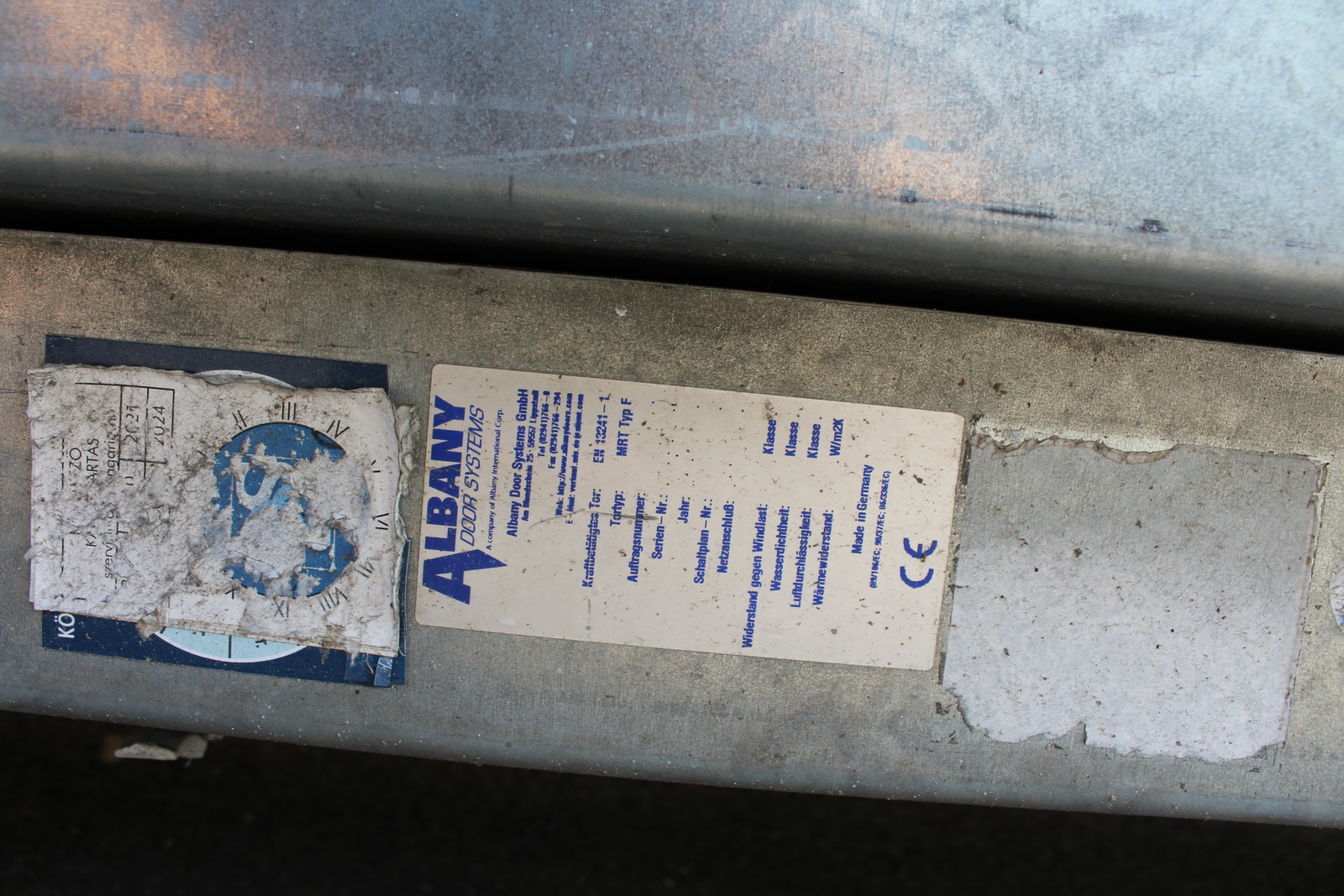 Ipari kapu (bontott) 3