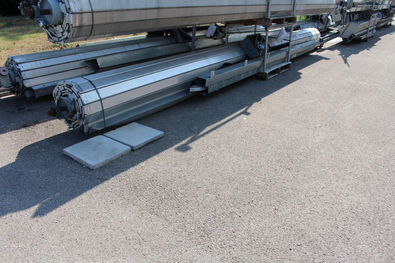 Ipari kapu (bontott) 4