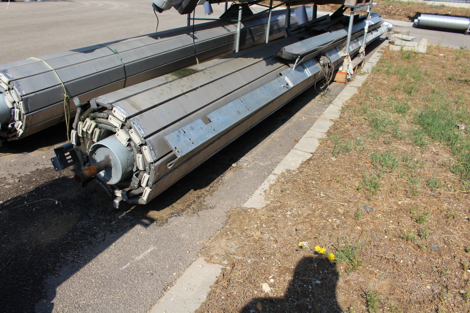 Ipari kapu (bontott) 5