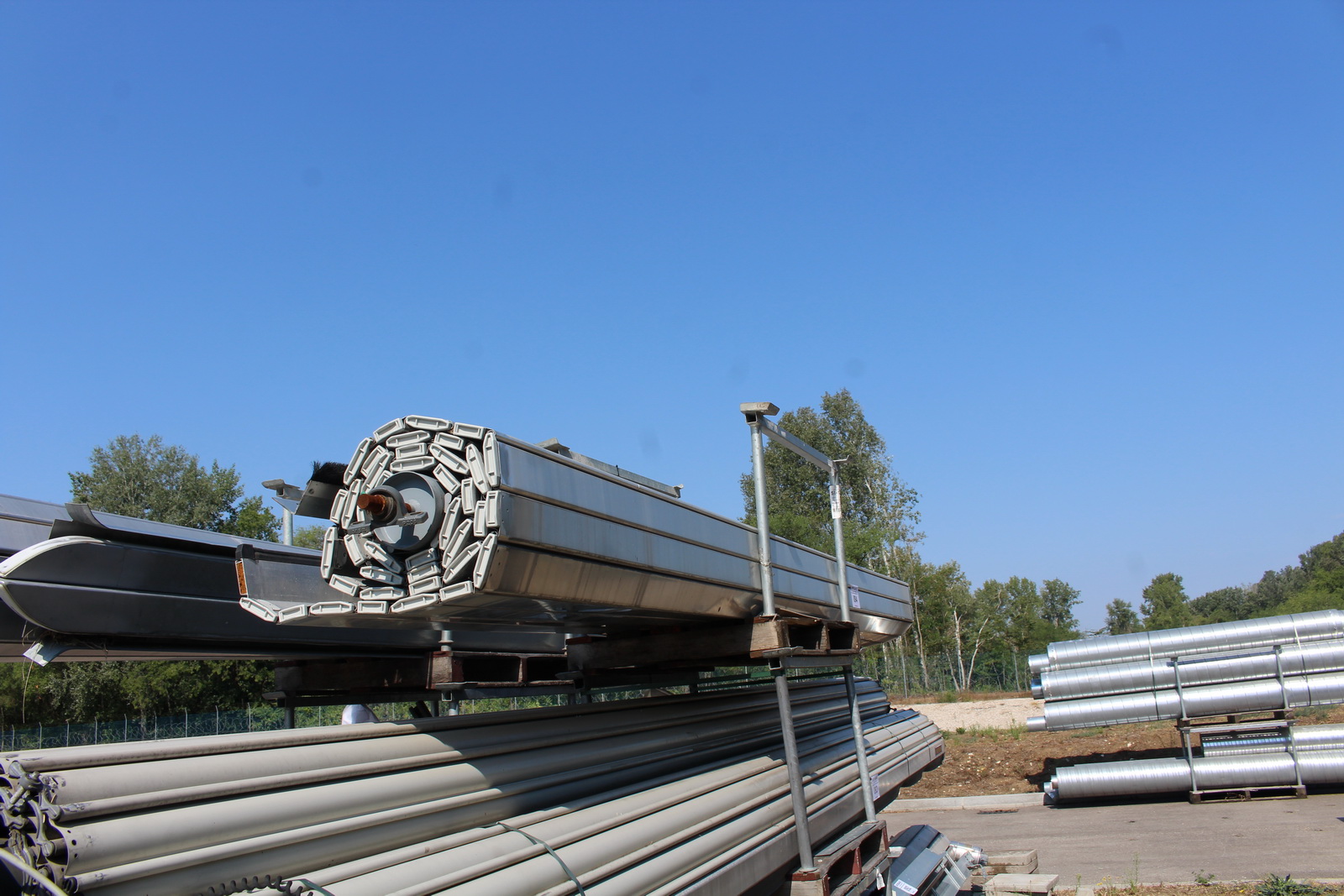 Ipari kapu (bontott) 4