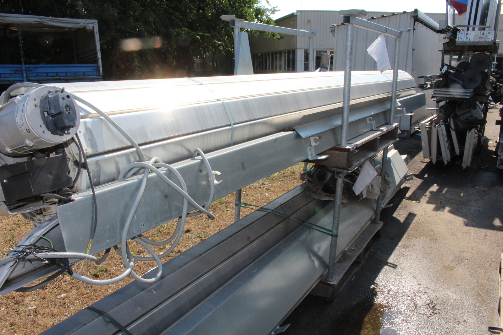 Ipari kapu (bontott) 4