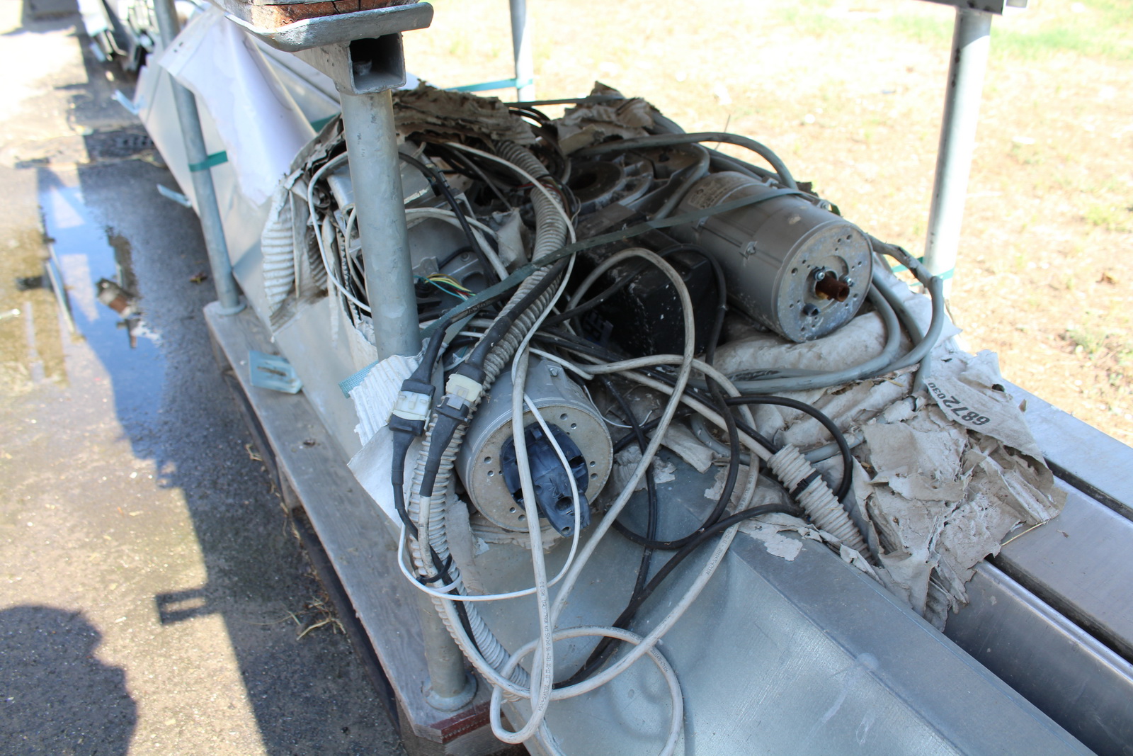 Ipari kapu (bontott) 4