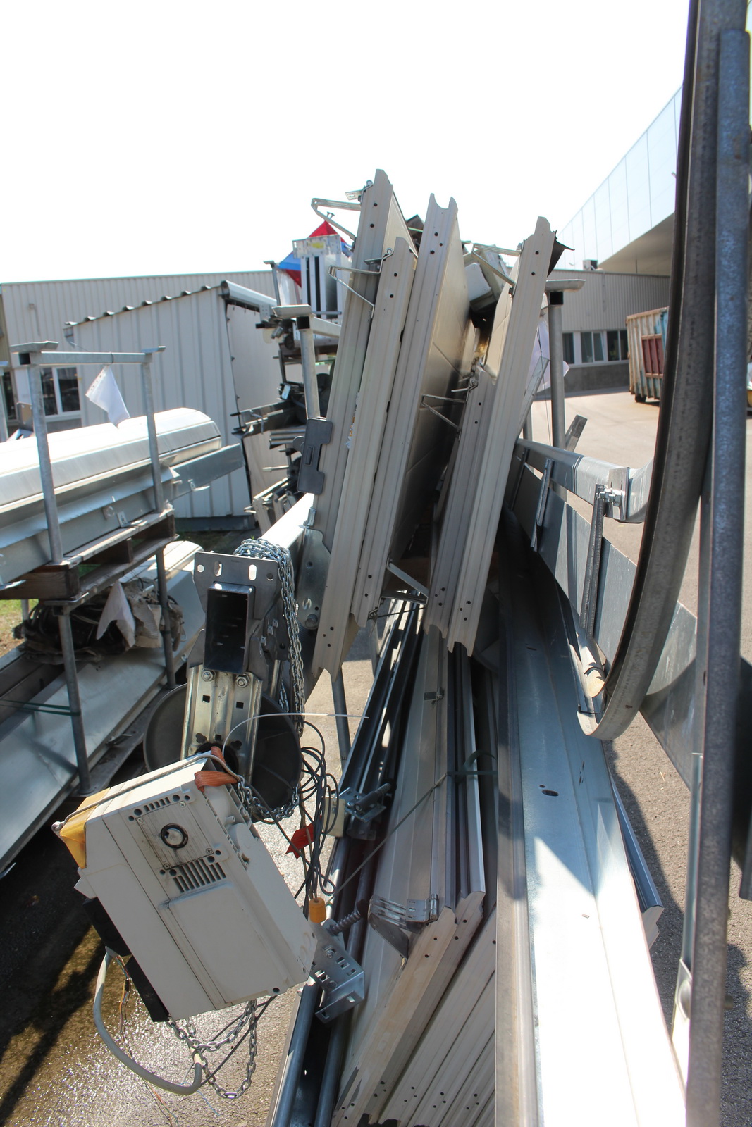 Ipari kapu (bontott) 7