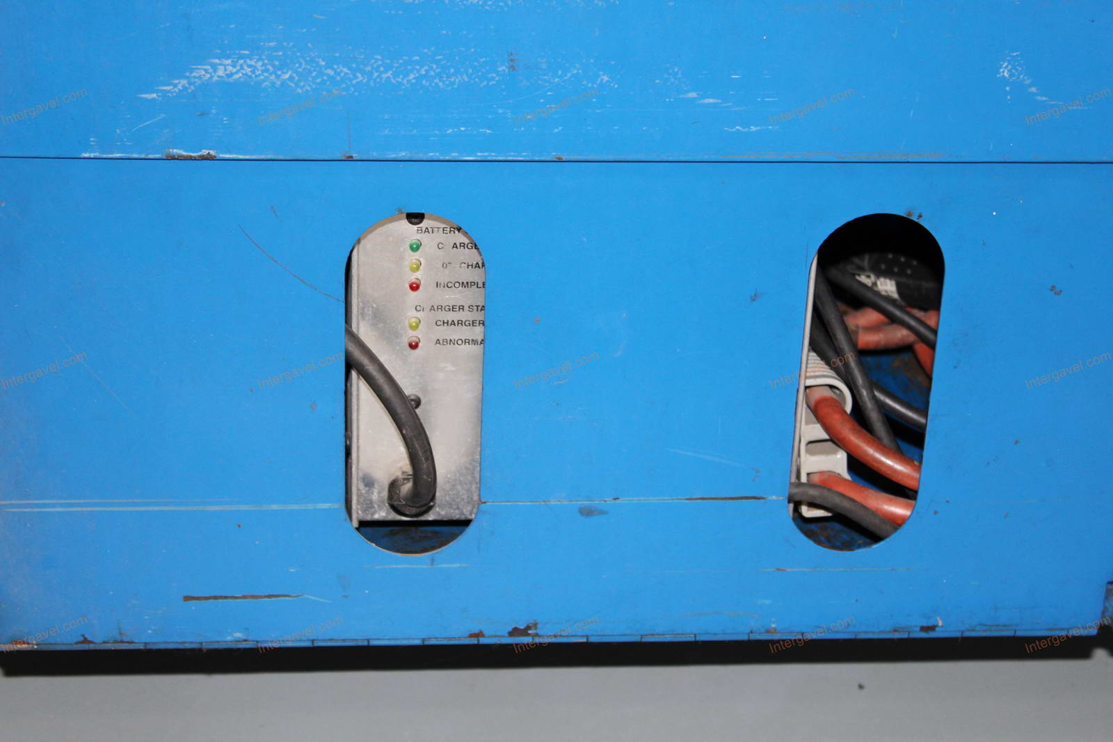 Kosaras emelő - UpRight, AB 38 16