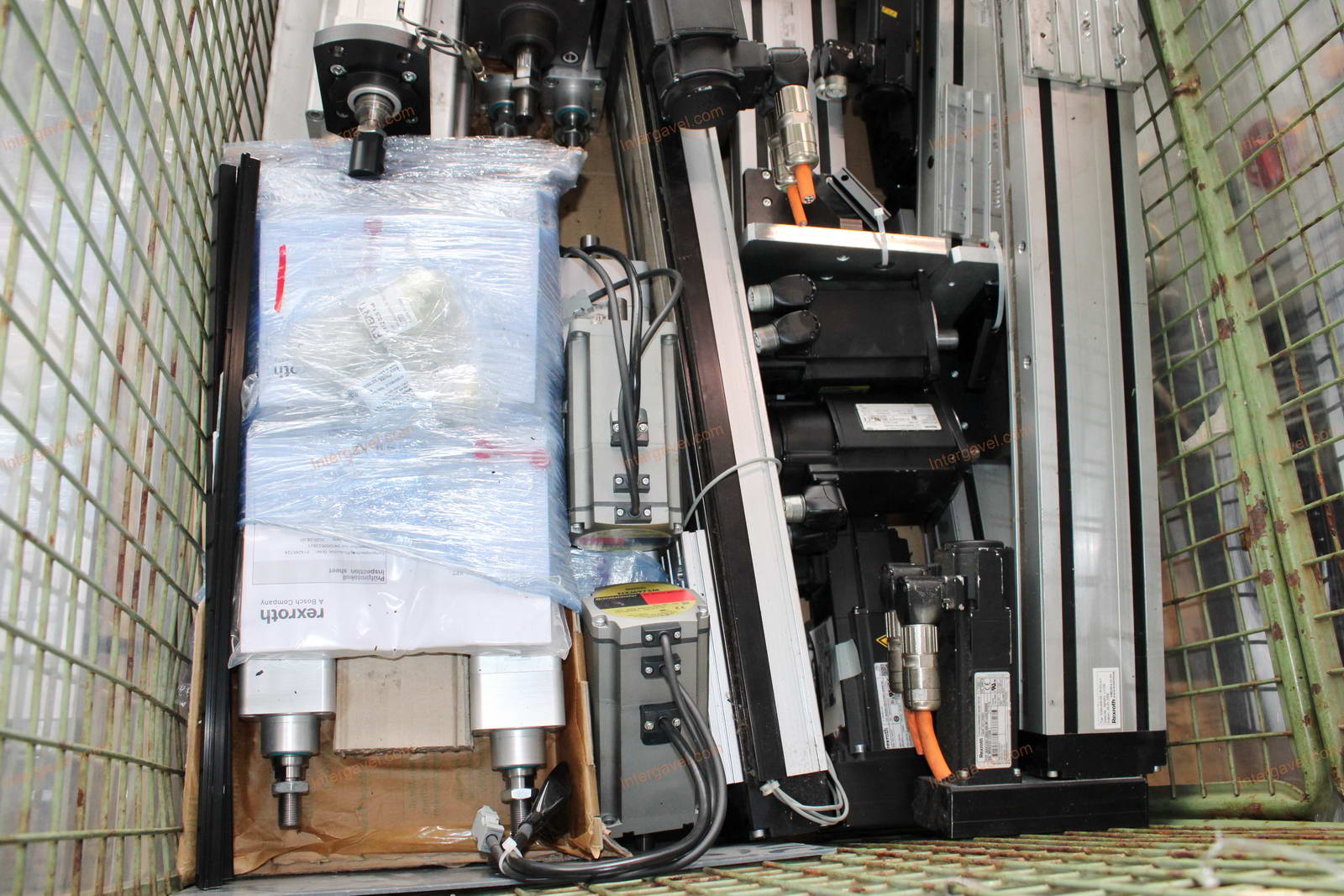 Vegyes alkatrészek 3