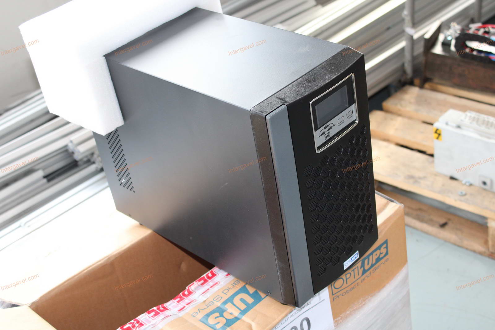 Szünetmentes tápegység 5