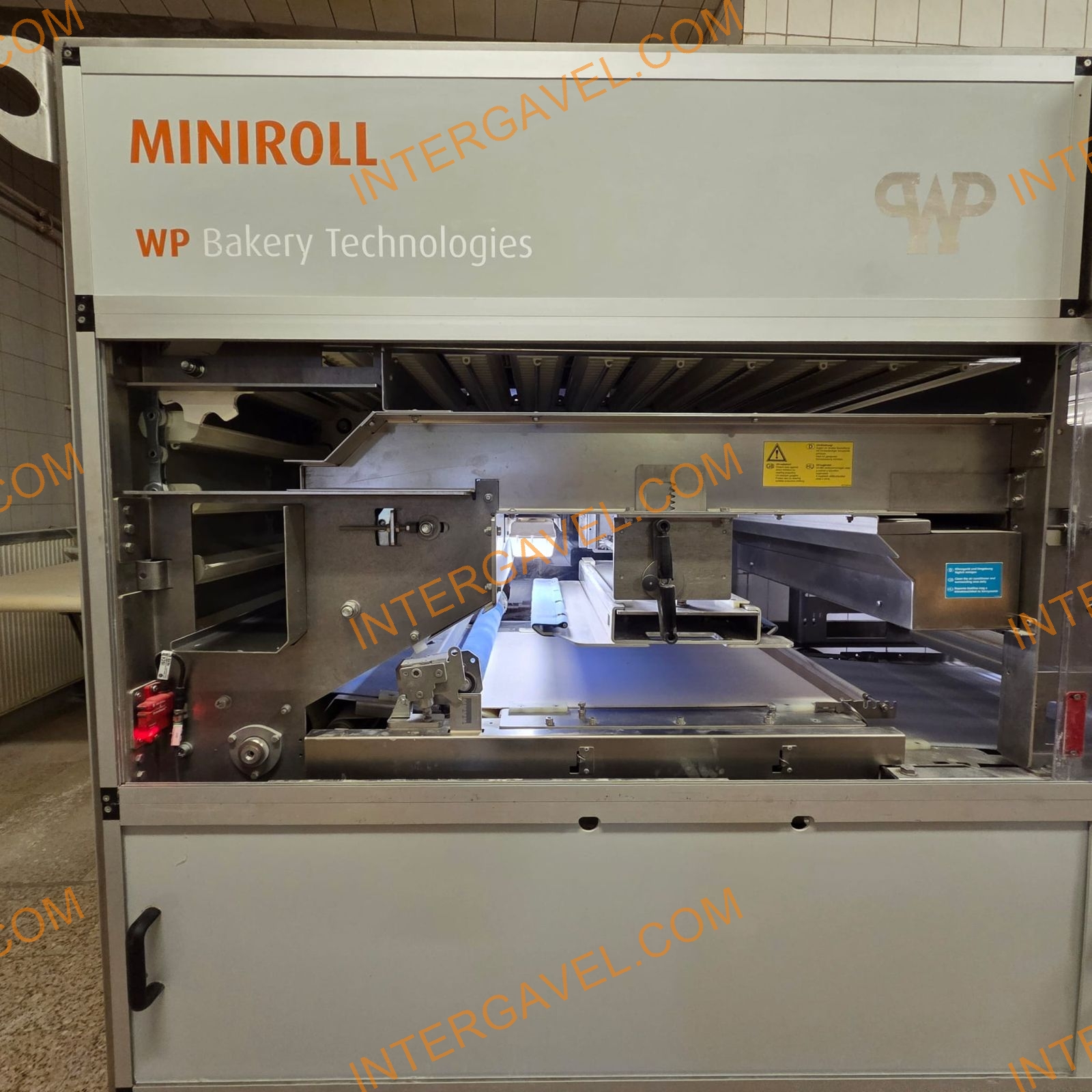 WP MiniRoll bread line 30