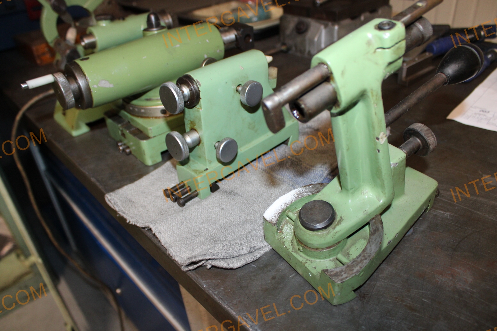 Palástköszörű 19