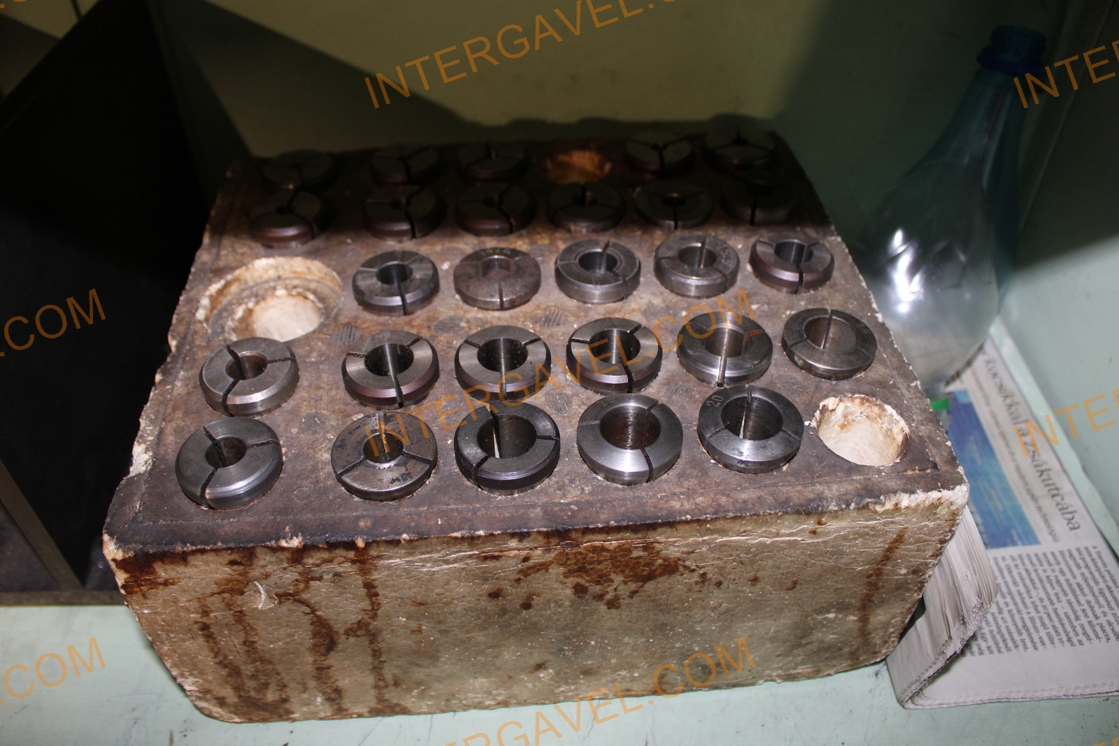 Palástköszörű 23