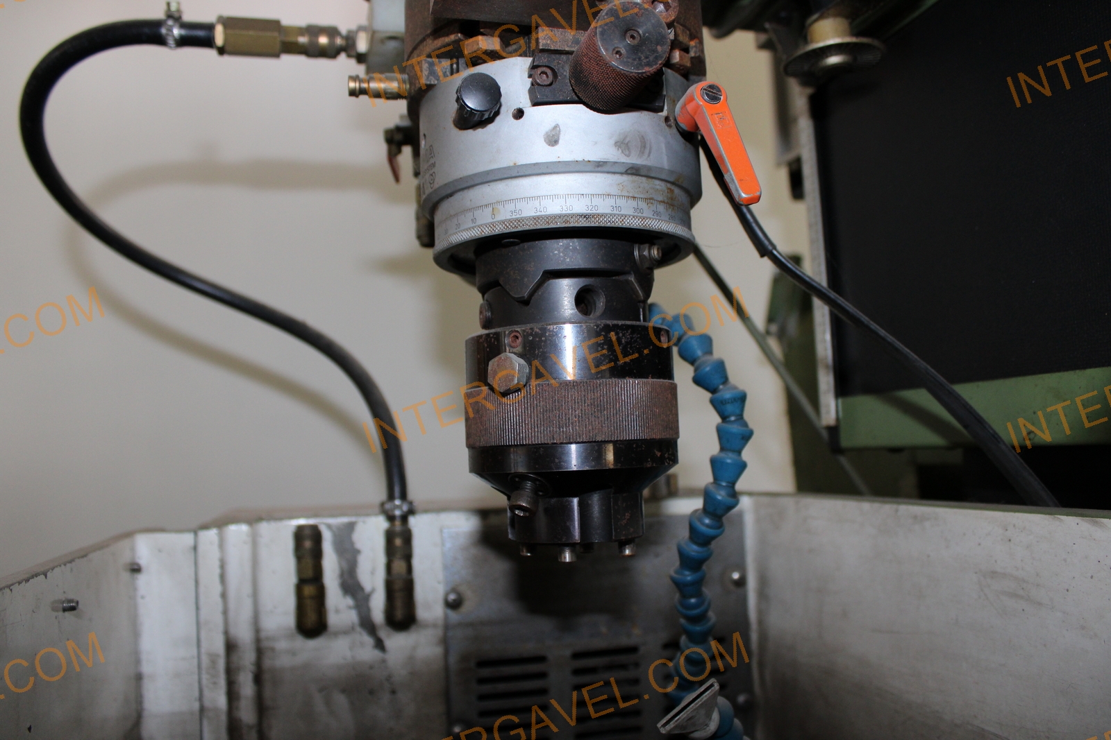 Tömbszikraforgácsoló 6