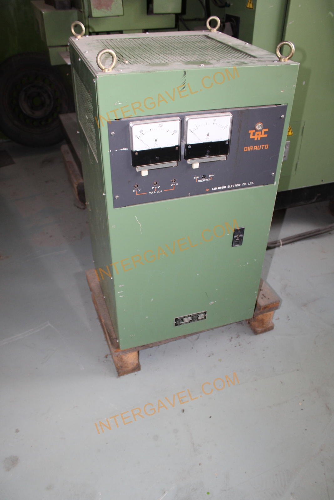 Tömbszikraforgácsoló 12