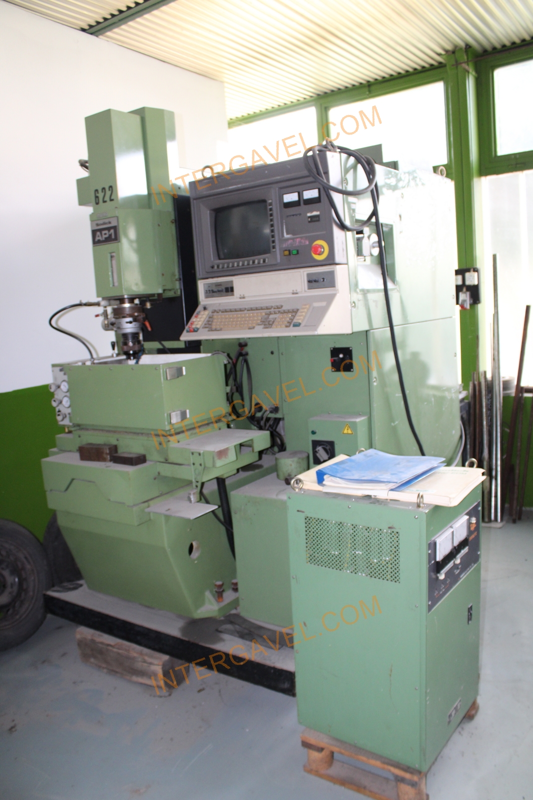 Tömbszikraforgácsoló 19