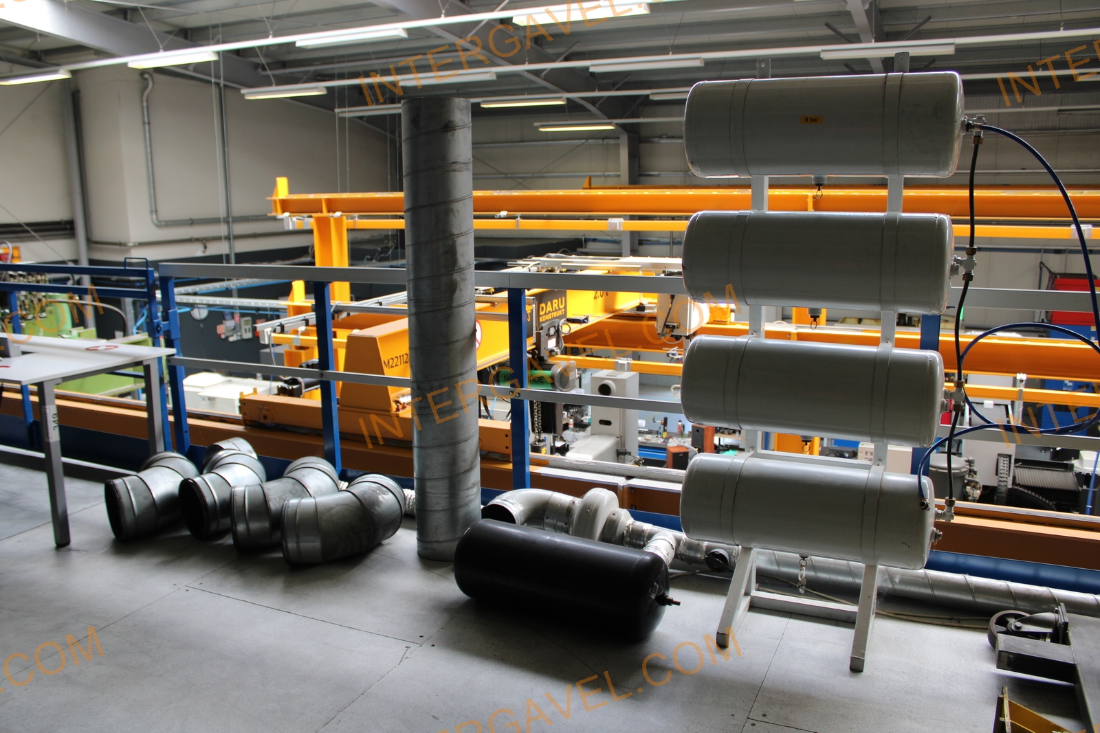 Légtartályok és légtechnikai csövek