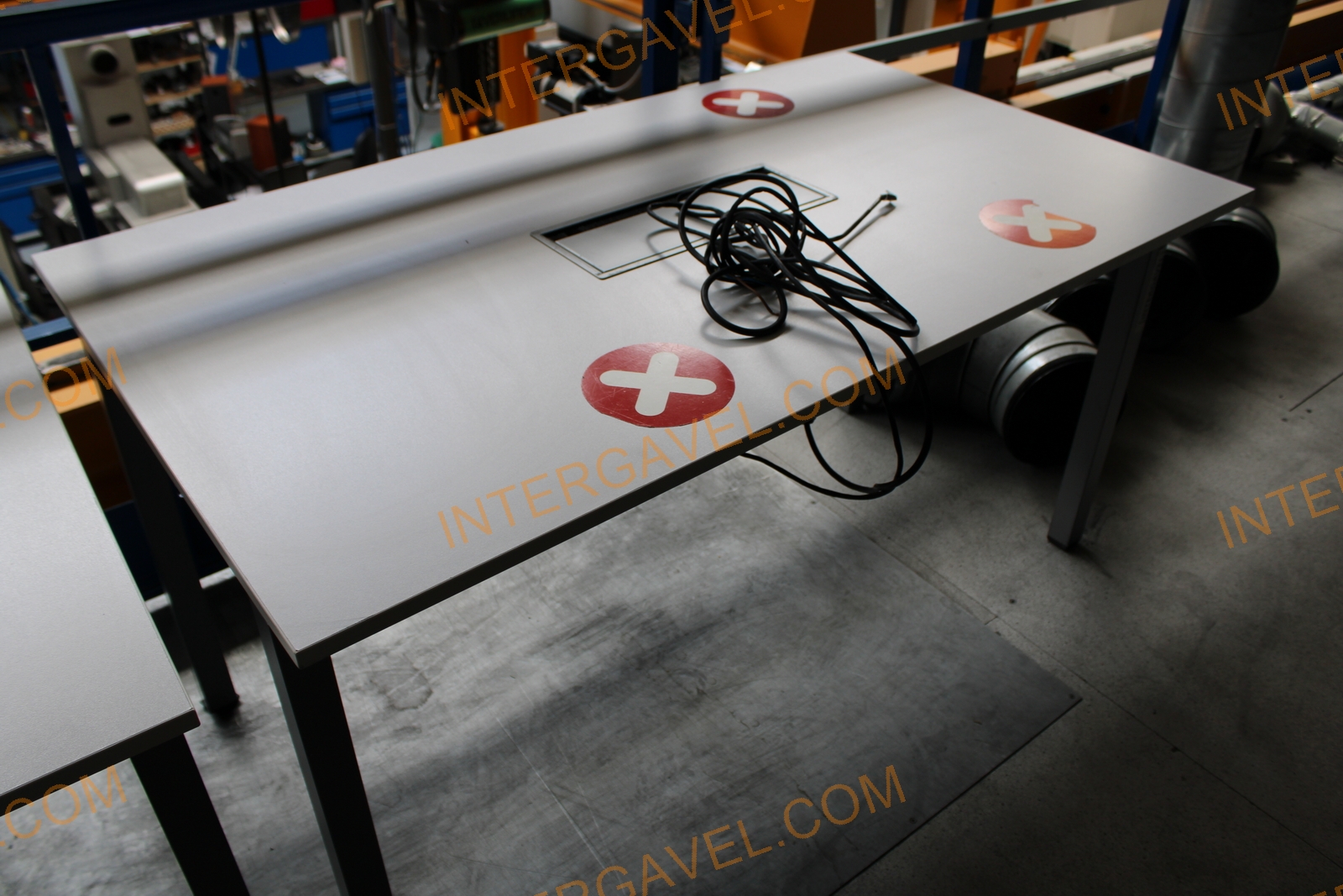 Tárgyalóasztalok 4