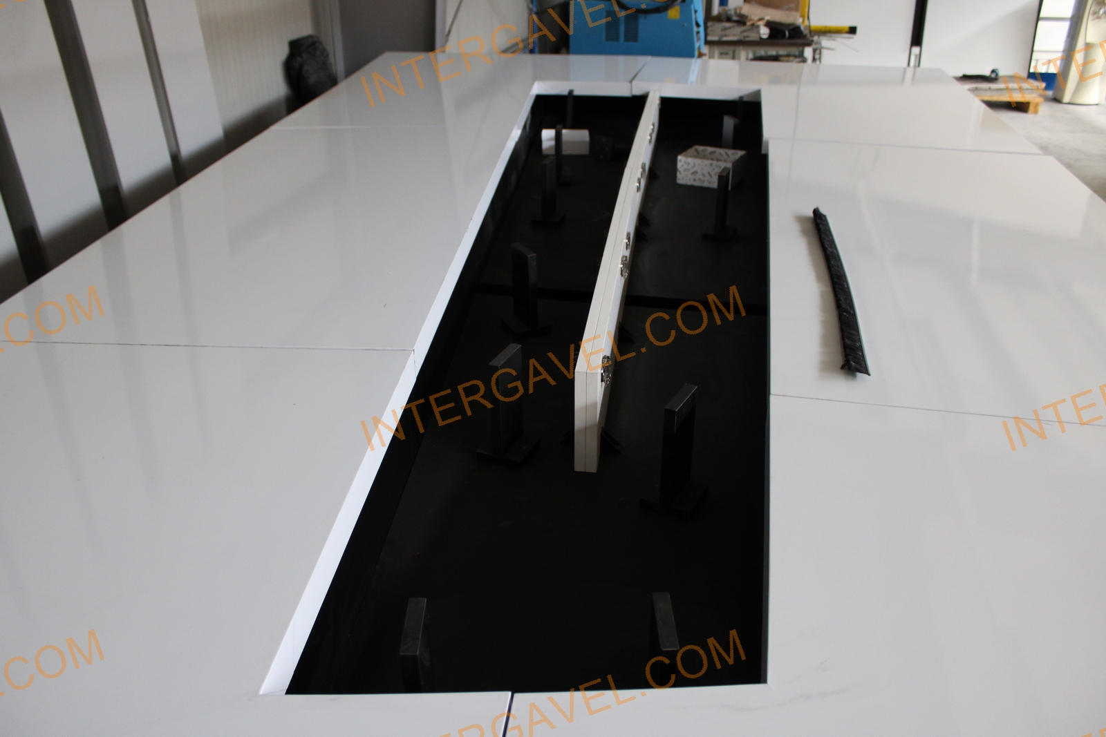 Tárgyalóasztal(hiányos) 9