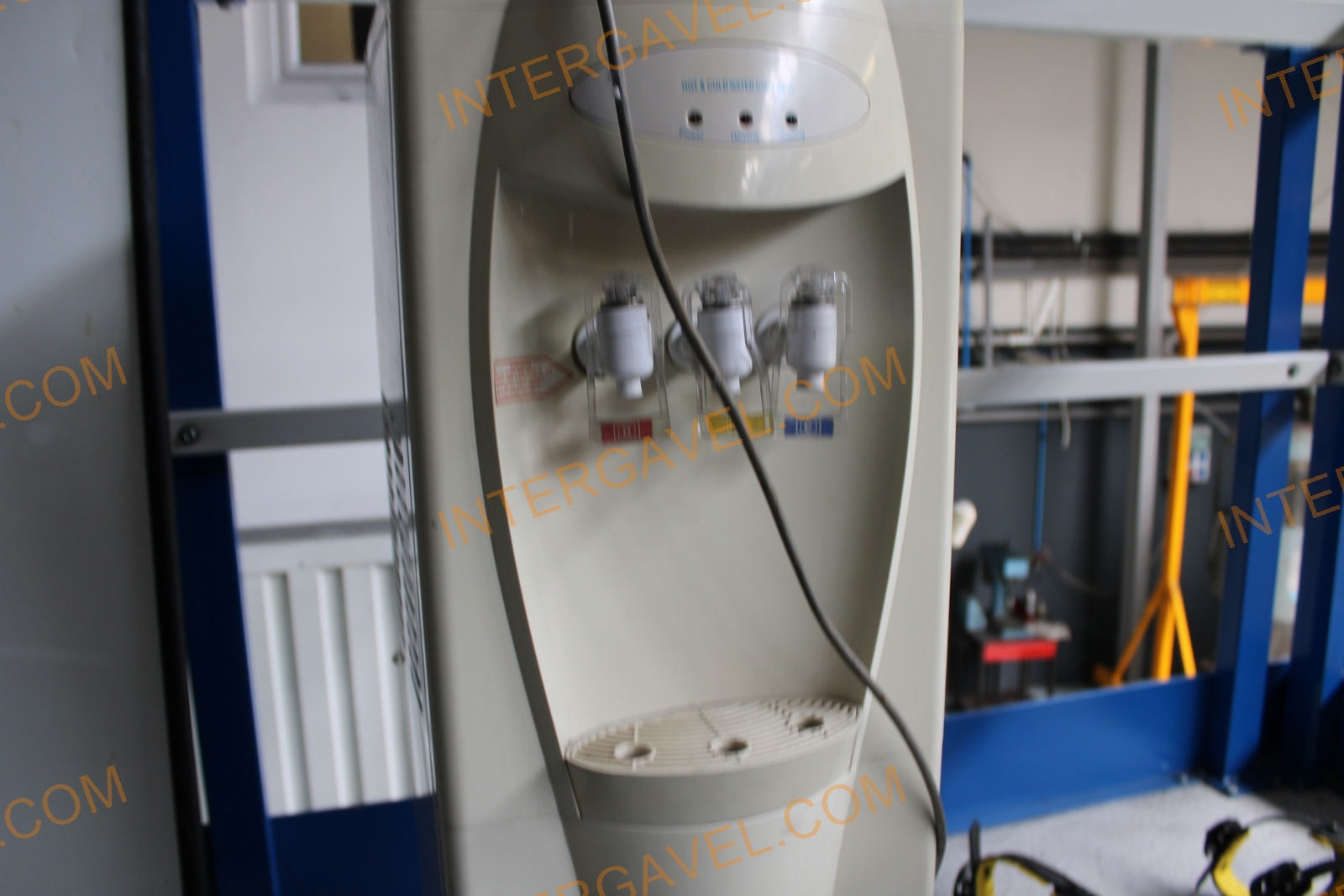 Vízadagoló automata 4