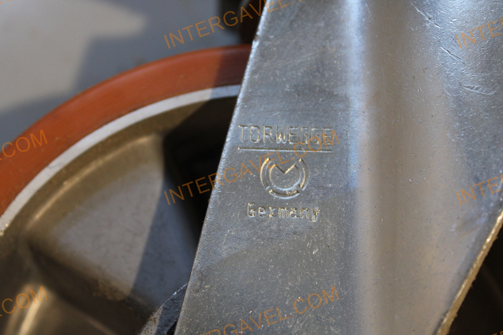 Kerék nagy teherbírású 4