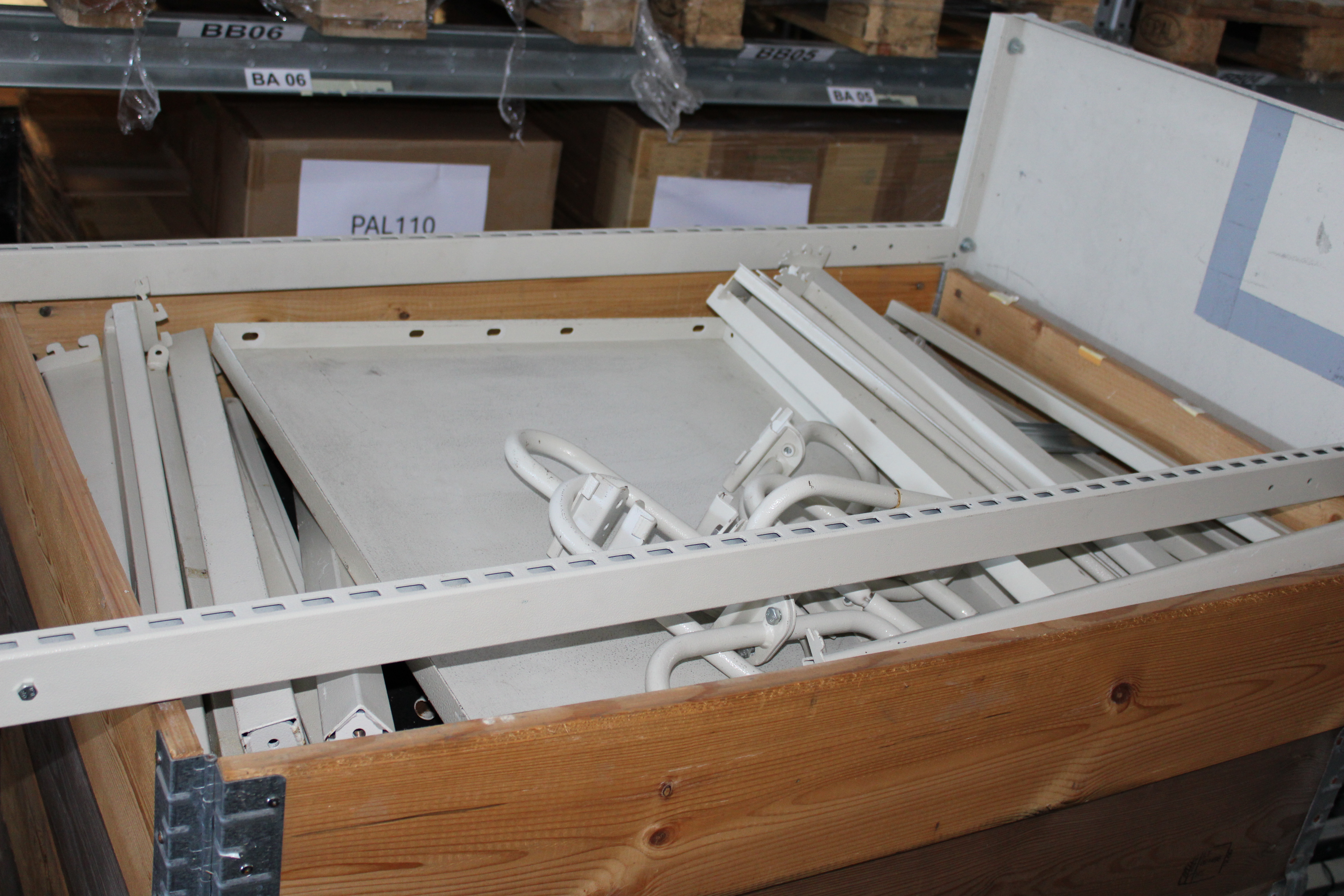 Anyagtároló kocsi alkatrészek 4