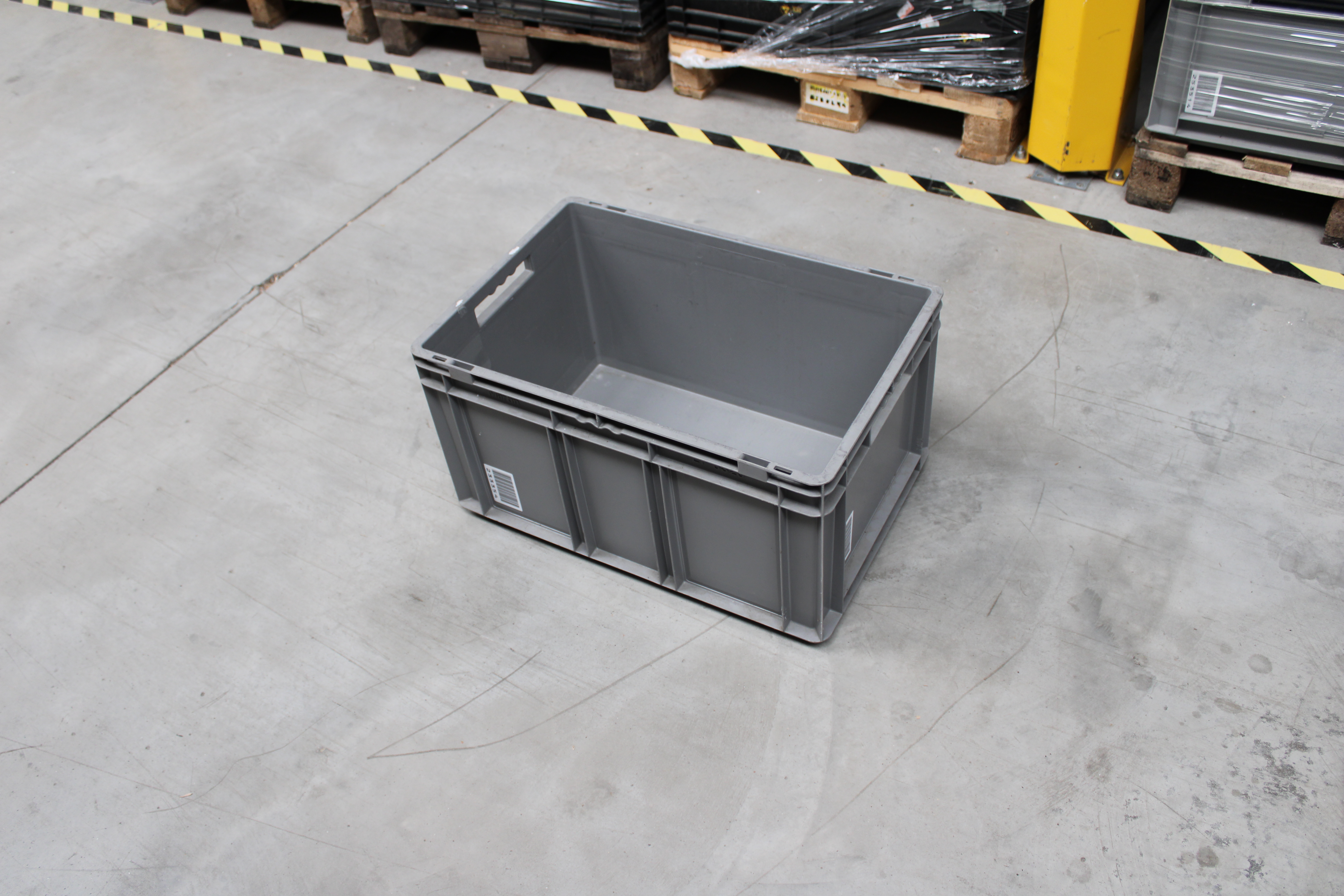 Szürke XXL műanyagláda 5