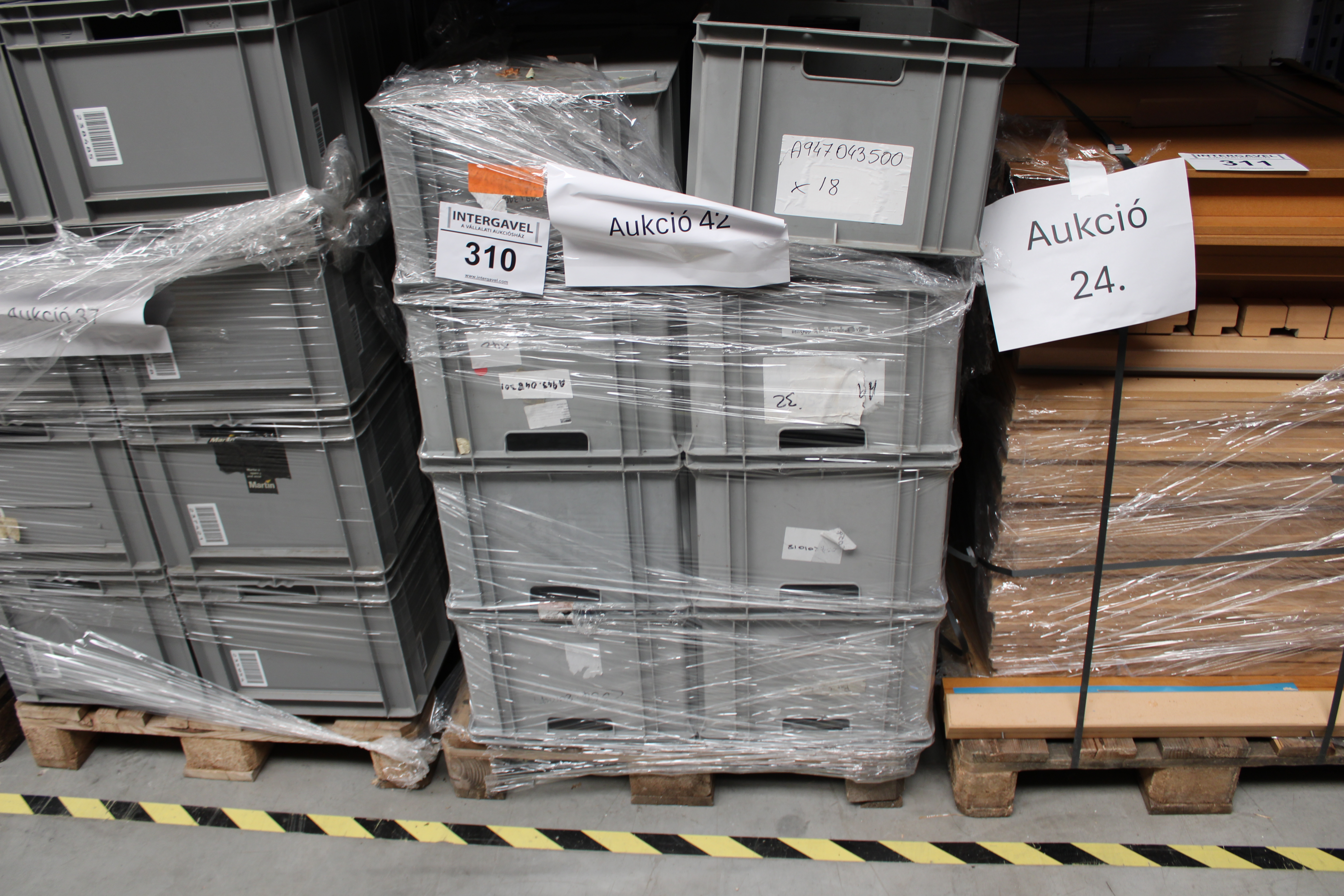 Szürke XXL műanyagláda 5