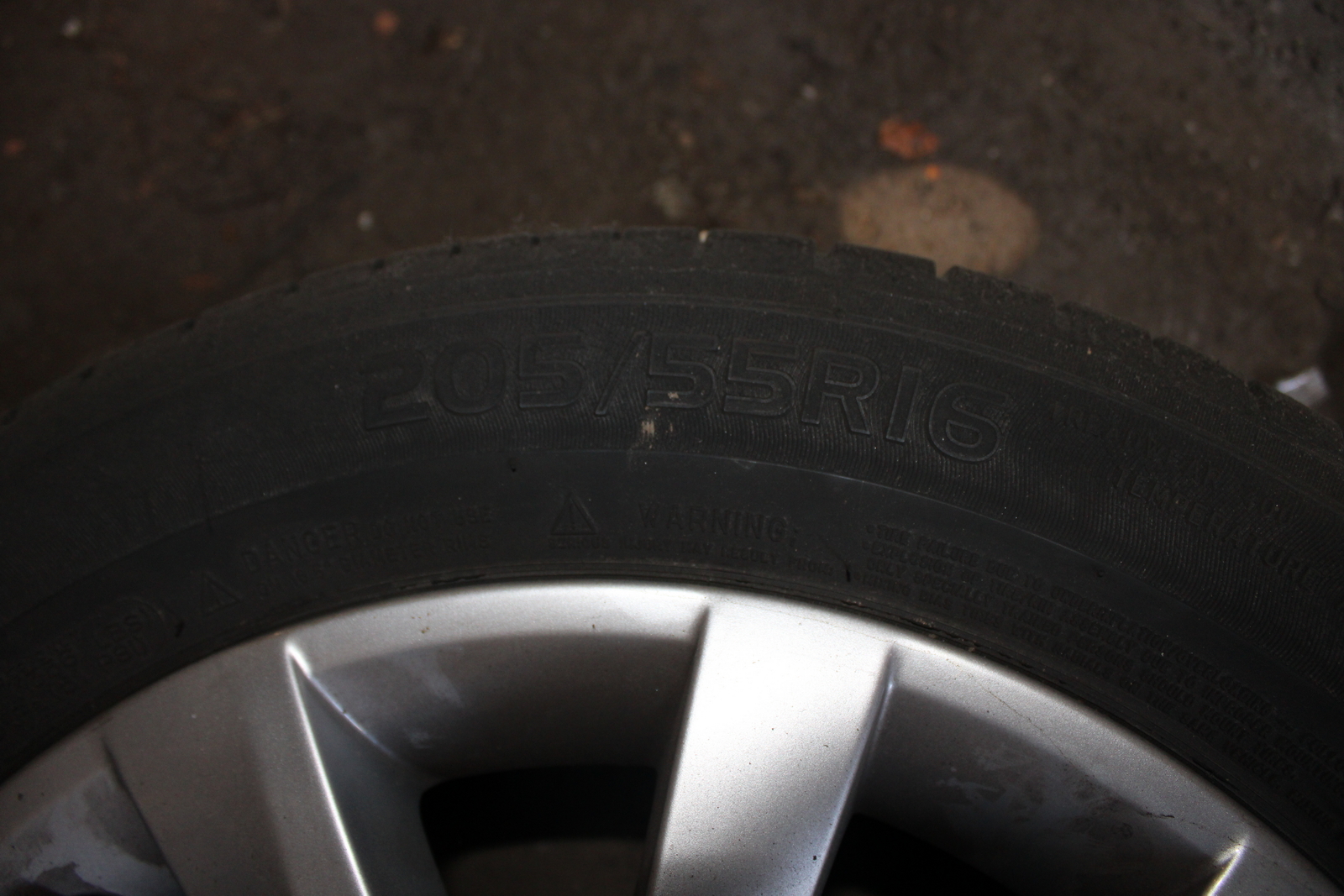 Alufelni és autógumi 8