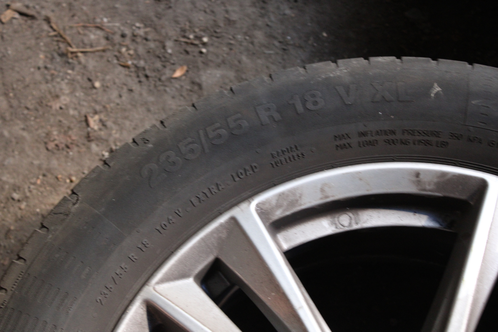 Alufelni és autógumi 9