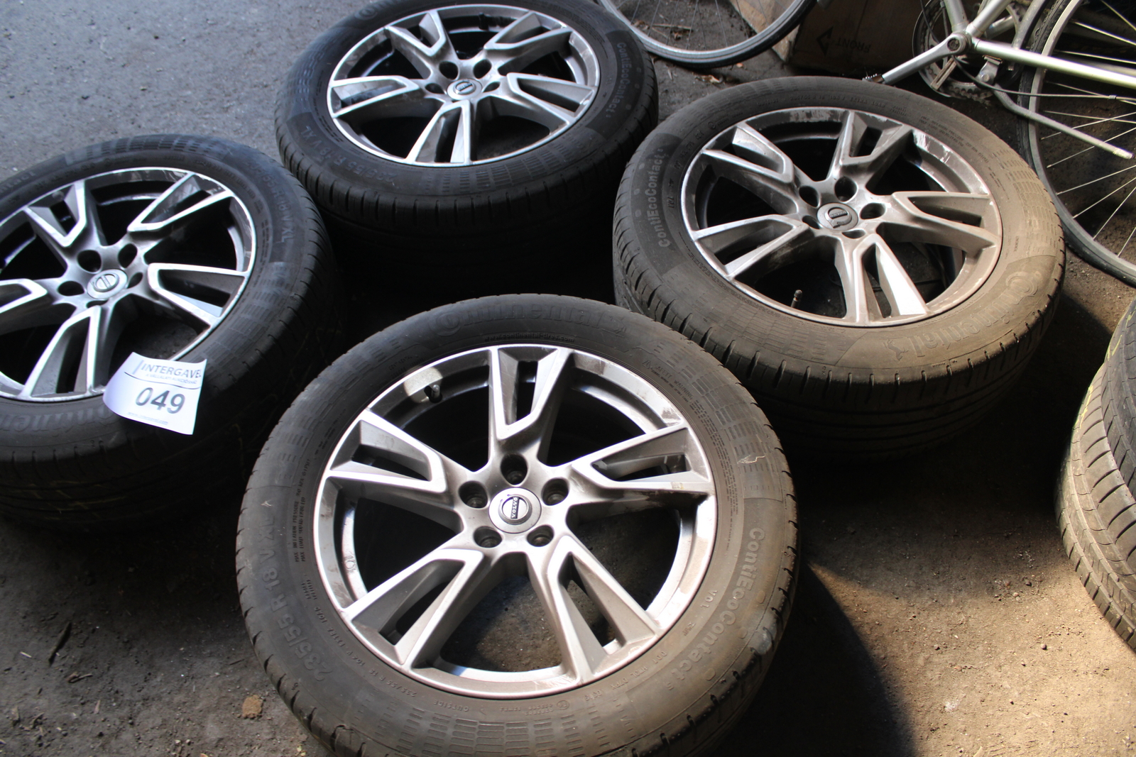 Alufelni és autógumi 11