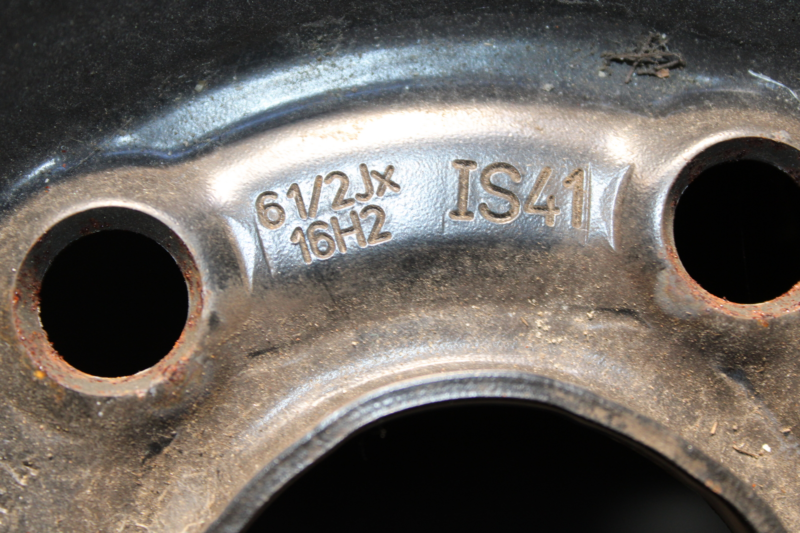 Lemezfelni és autógumi 7