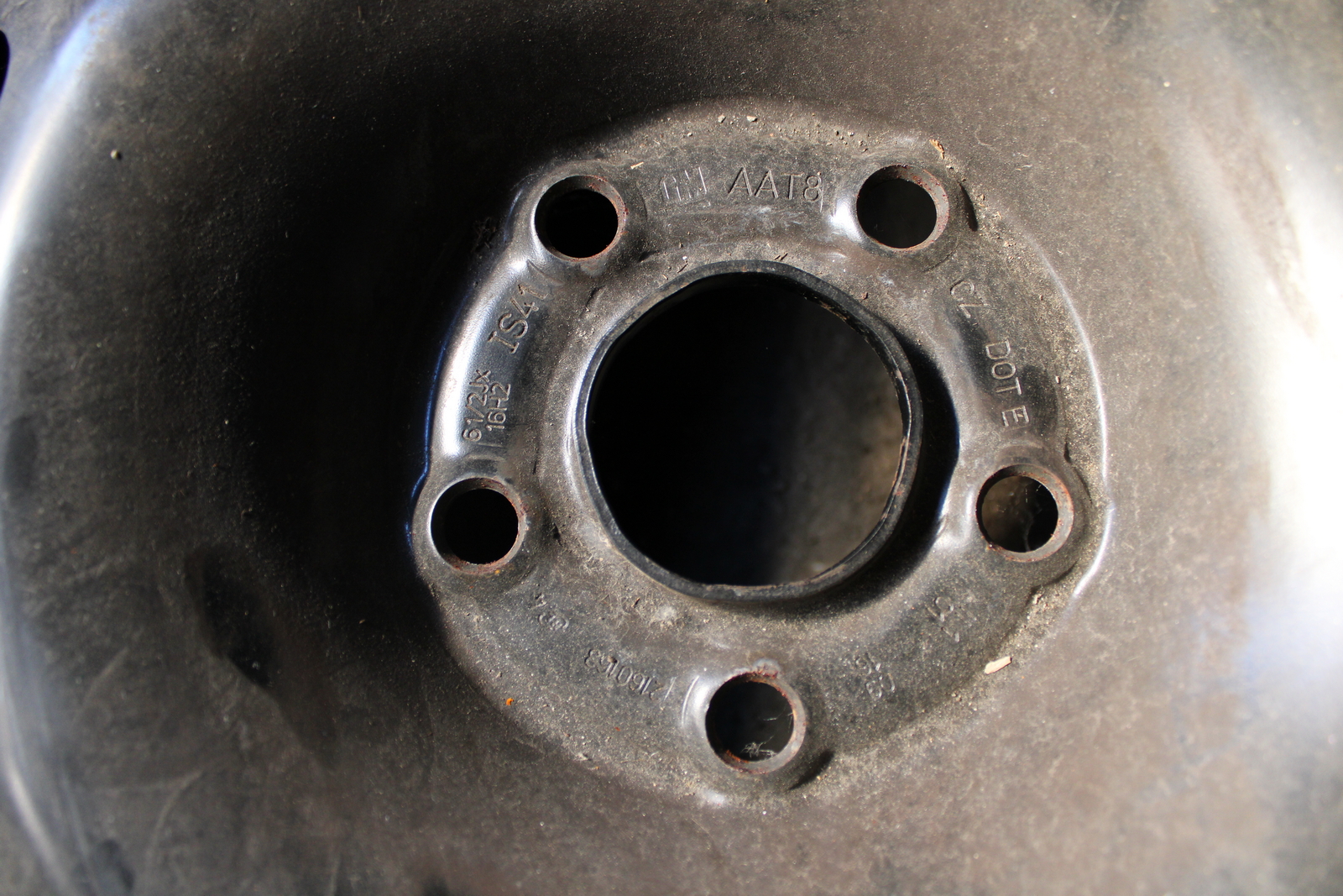 Lemezfelni és autógumi 8