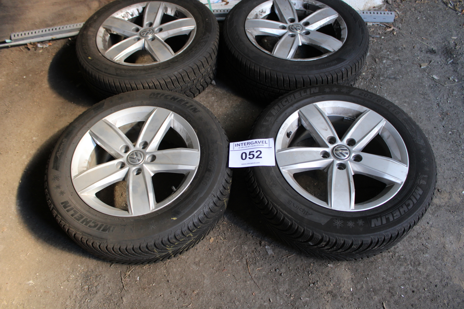 Alufelni és autógumi 3