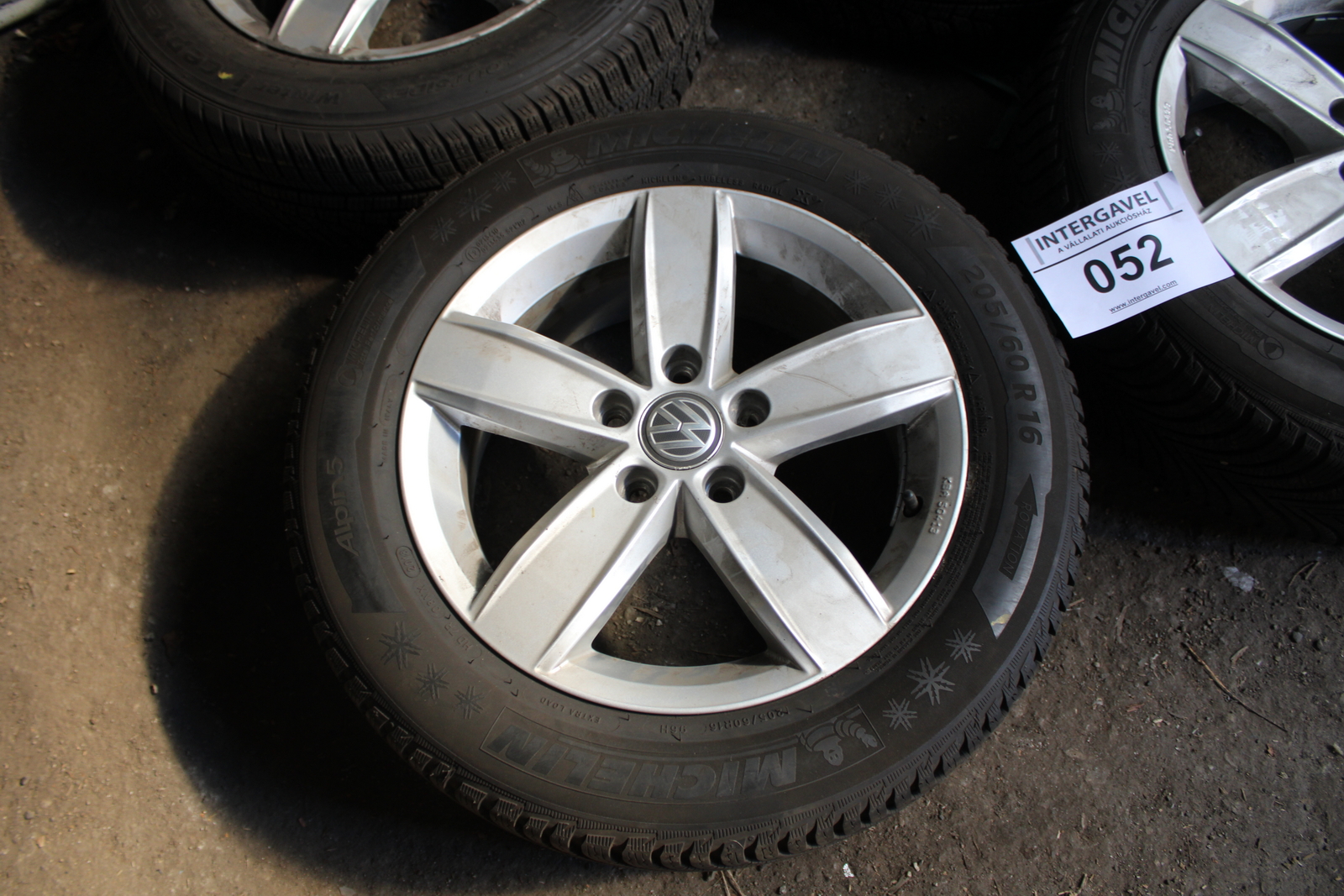 Alufelni és autógumi 7