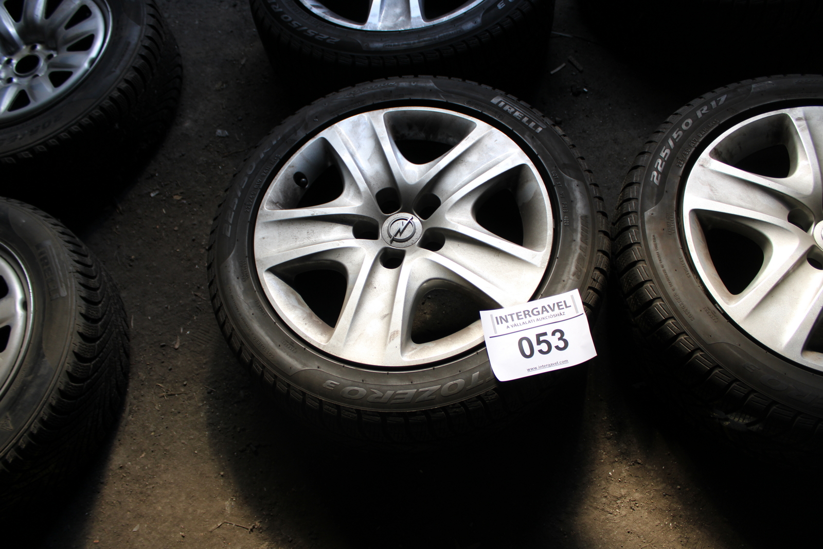 Alufelni és autógumi 6