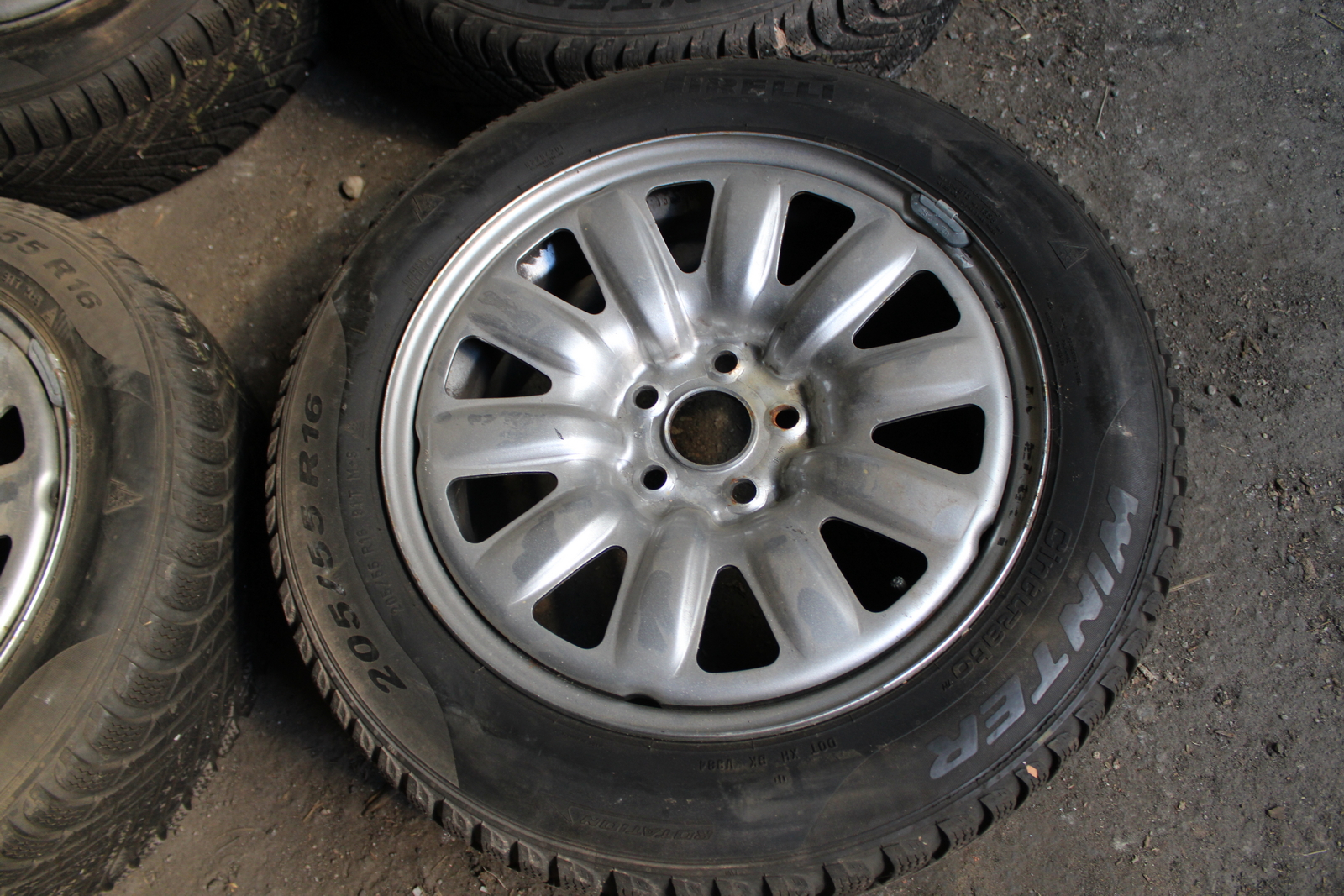 Felni és autógumi 3