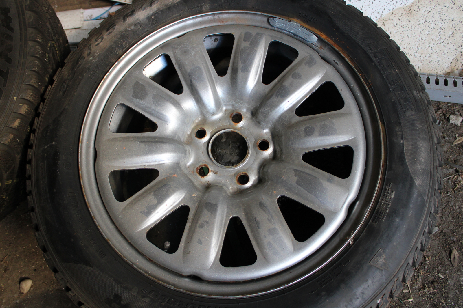 Felni és autógumi 8