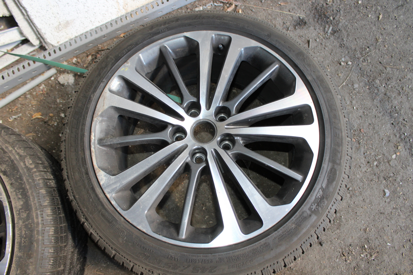 Alufelni és autógumi 9