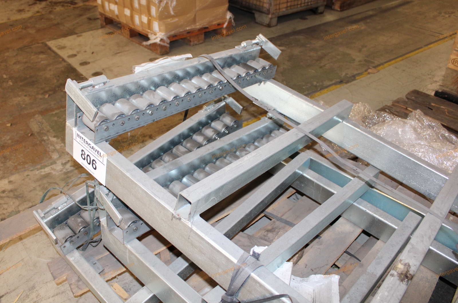 Görgős tároló keret 5