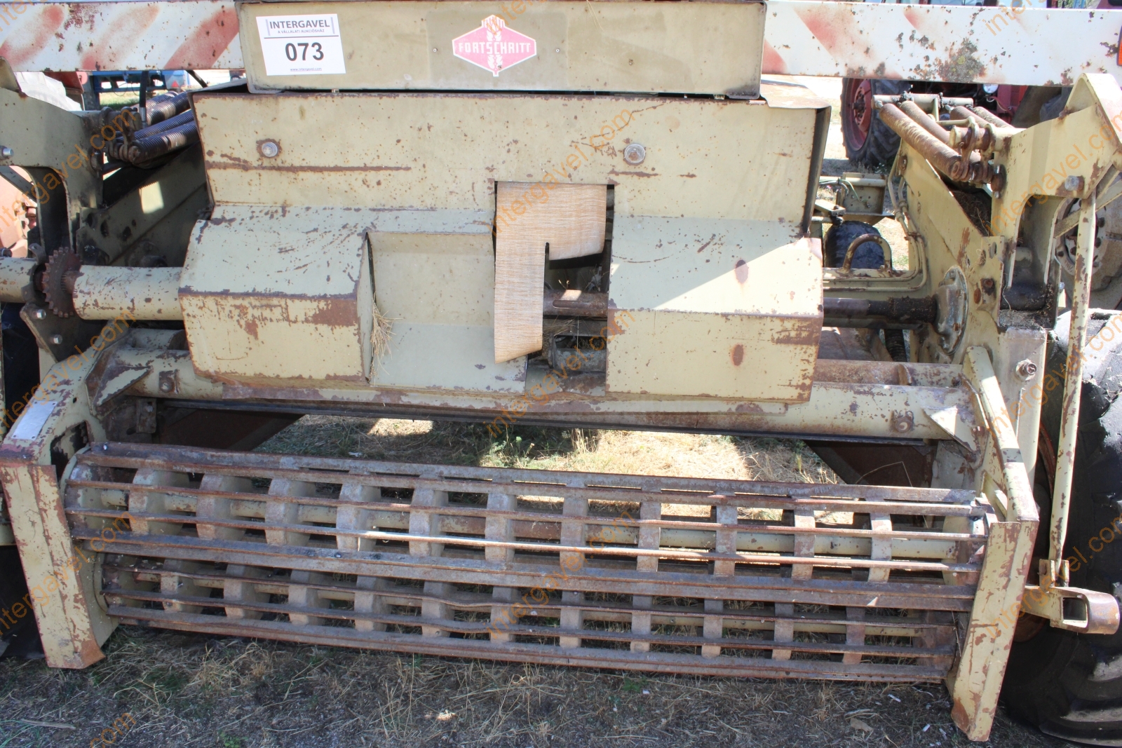 Kaszálógép - Fortschritt 9