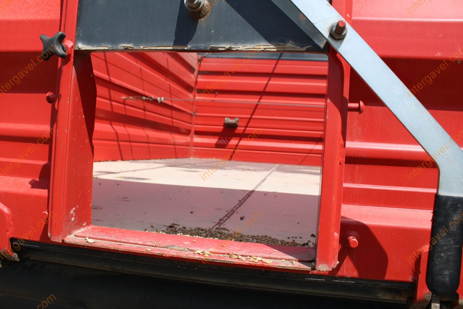 Pótkocsi - Metal Fach 34