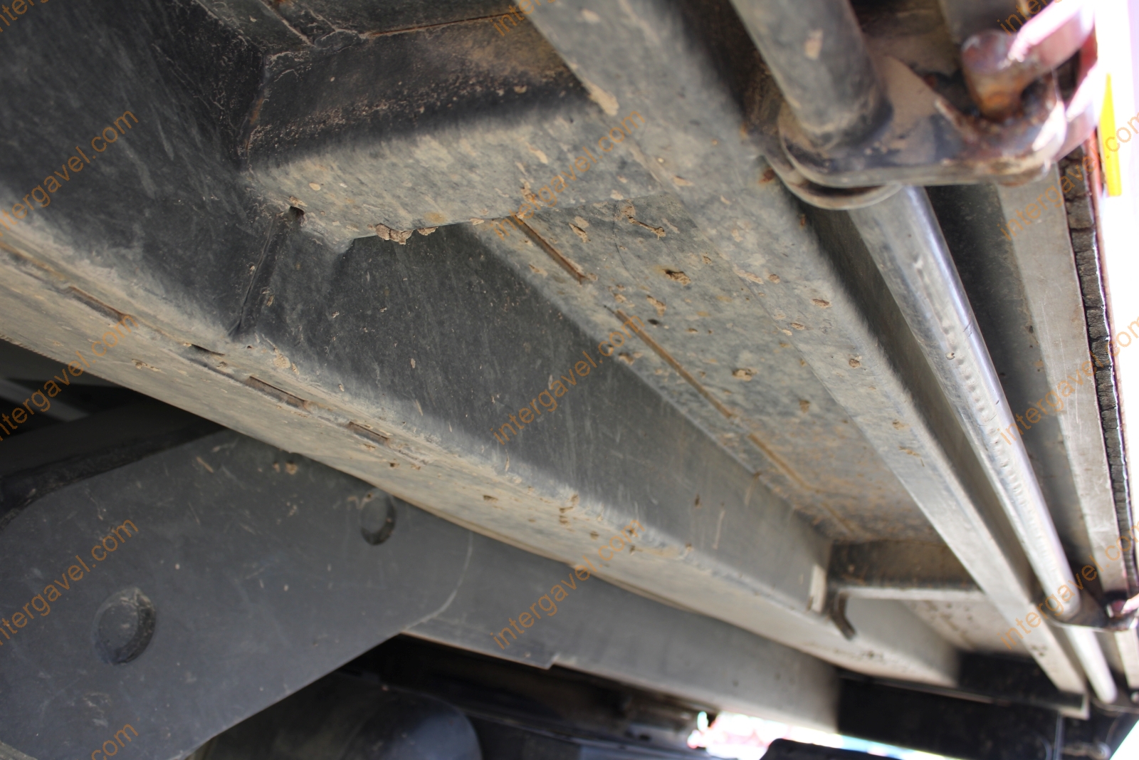 Pótkocsi - Metal Fach 42