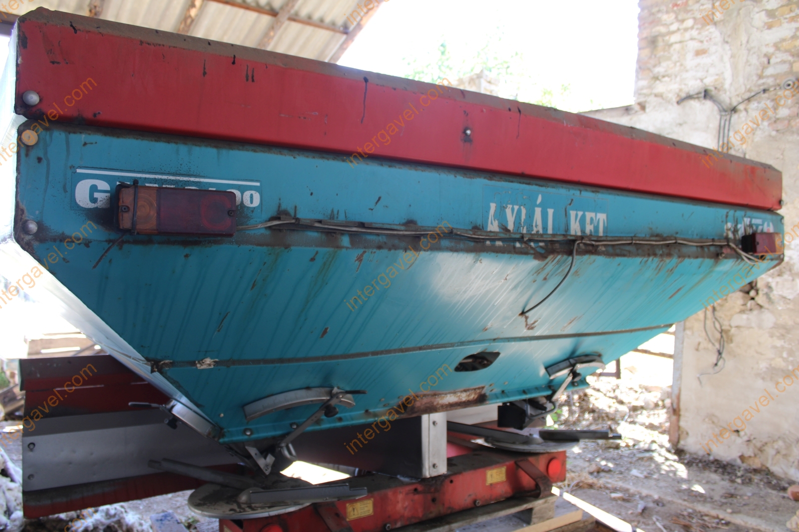 Műtrágyaszóró - Sulky 6