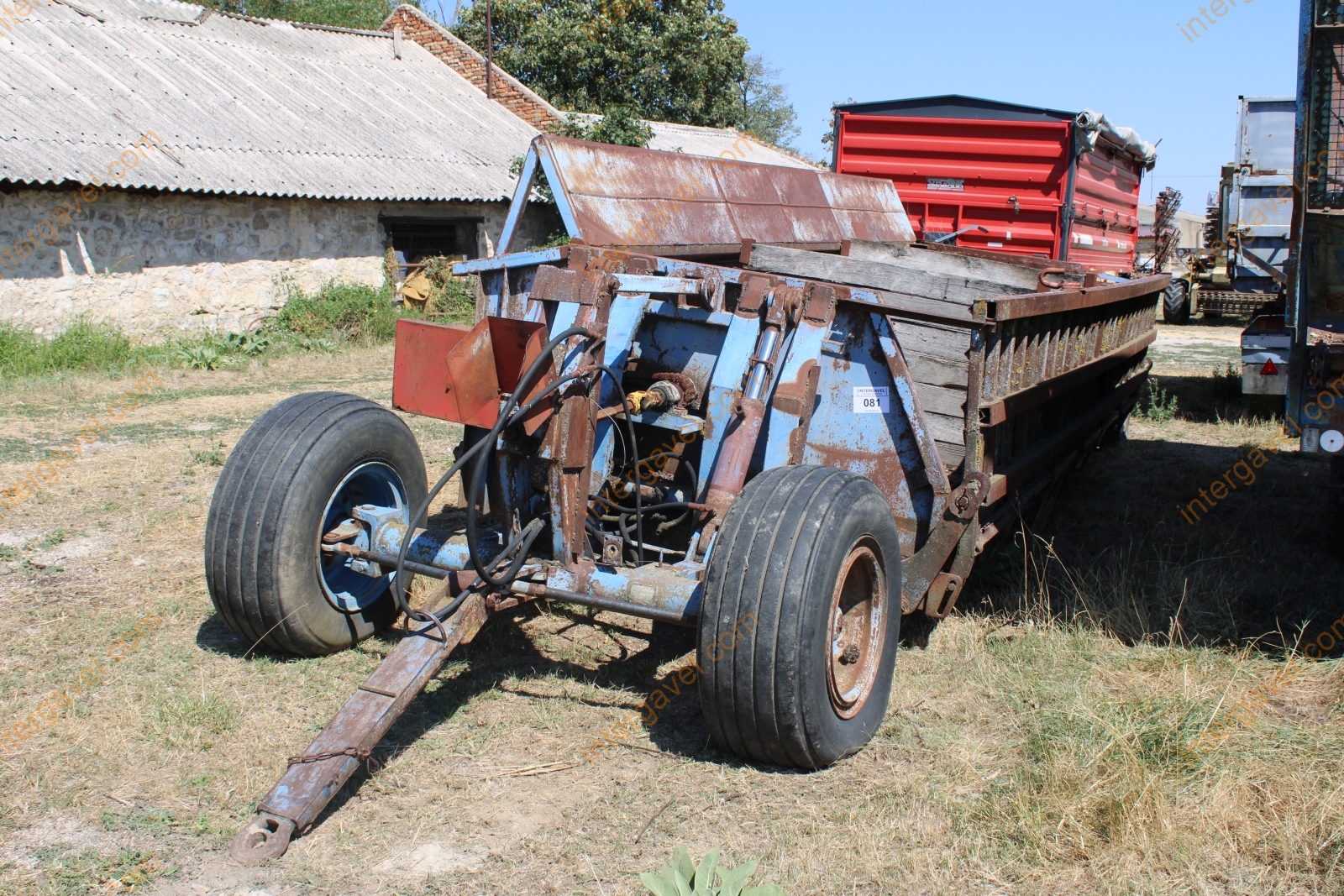 Szervestrágyaszóró - TG-10 1