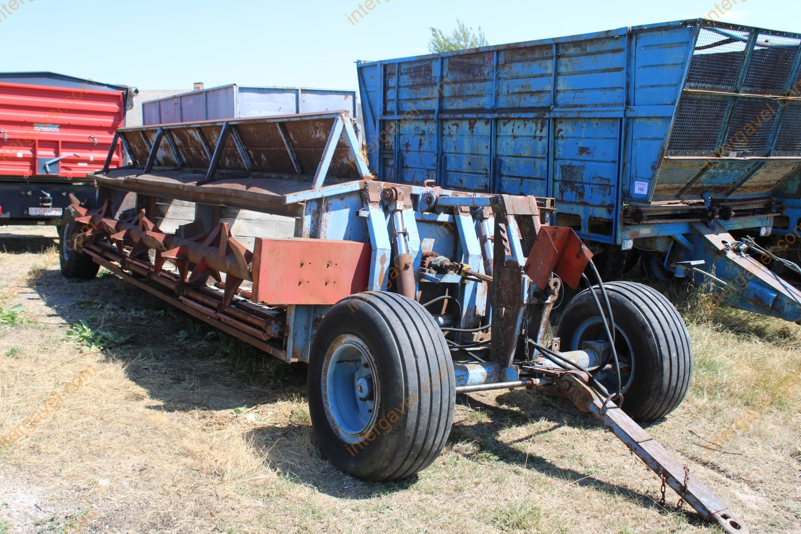 Szervestrágyaszóró - TG-10 2