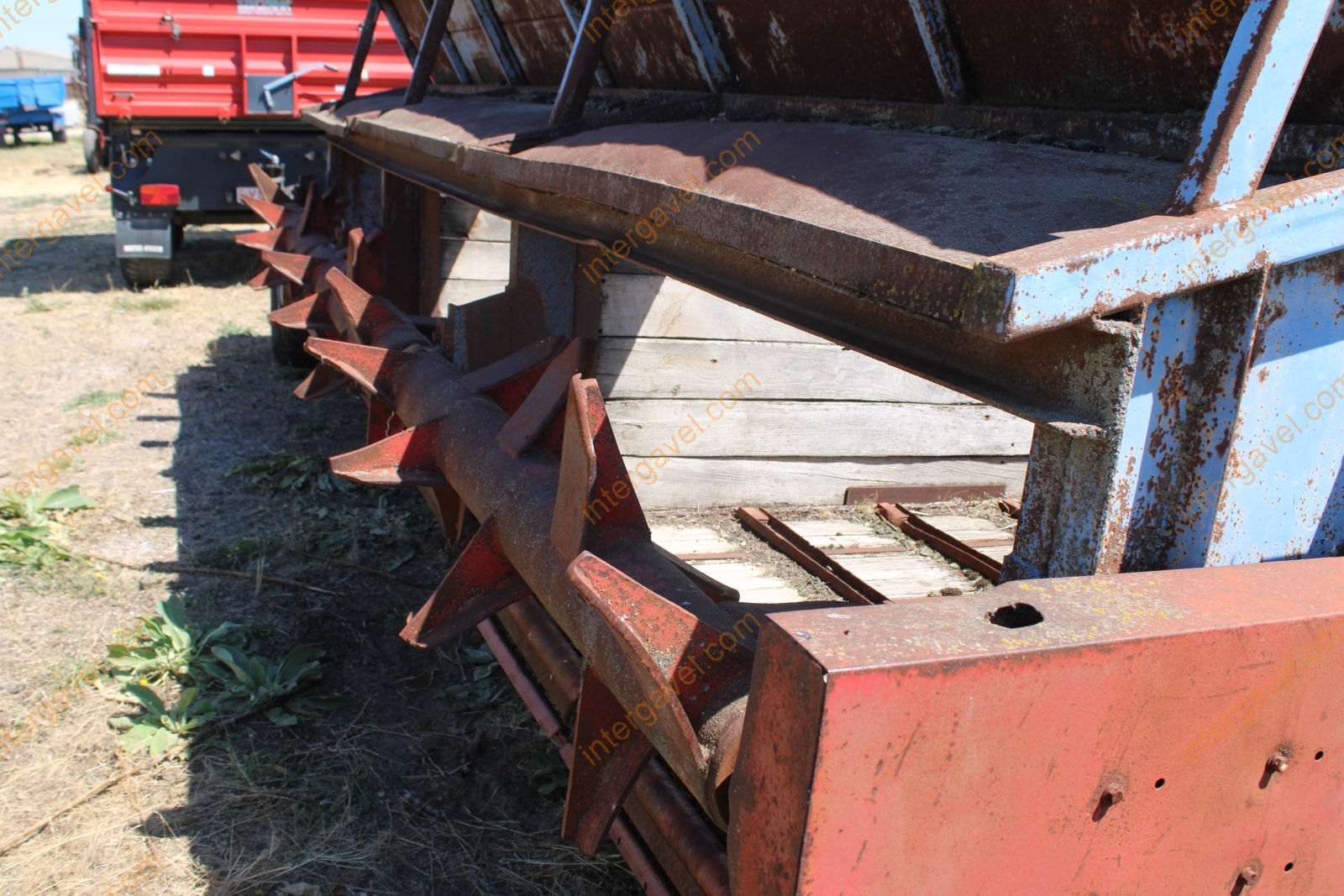 Szervestrágyaszóró - TG-10 10