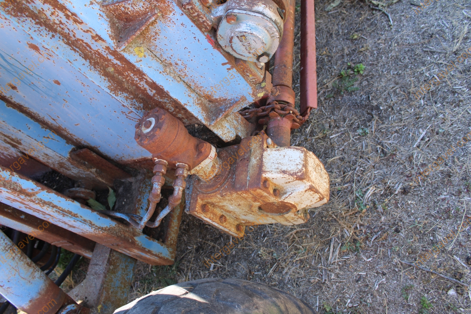 Szervestrágyaszóró - TG-10 19