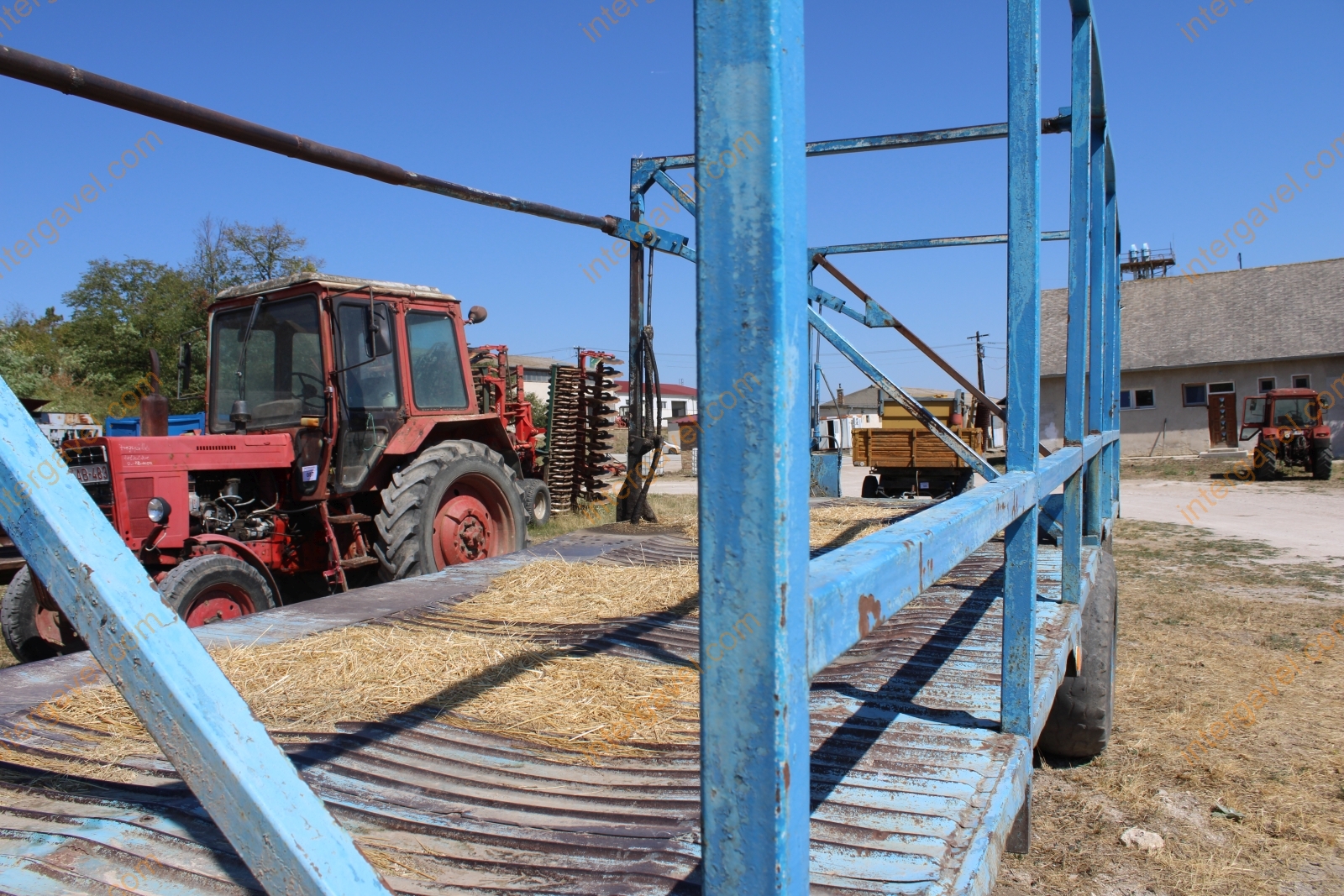 Bálaszállító pótkocsi - BSZP 9