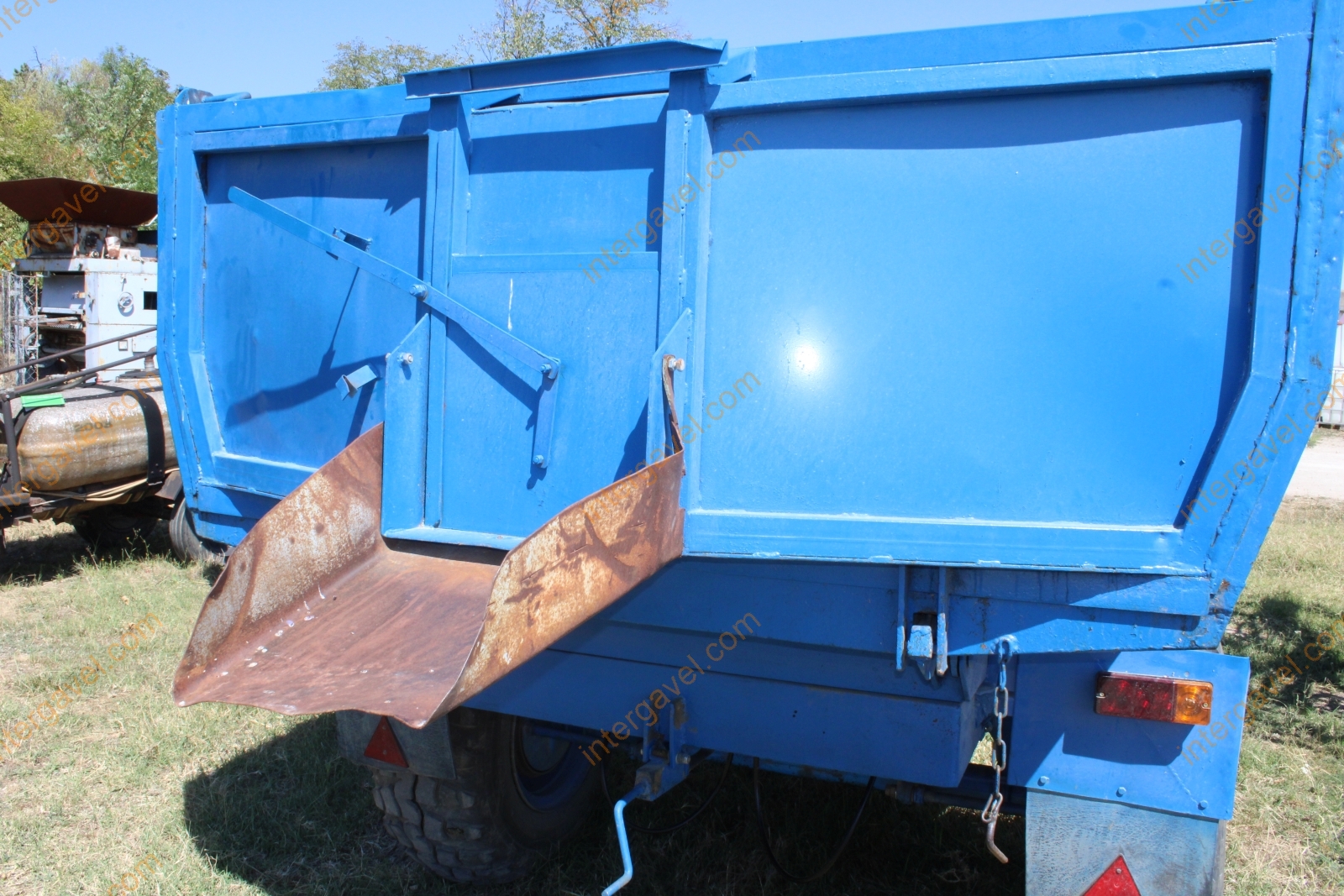 Pótkocsi - Hódgép 13