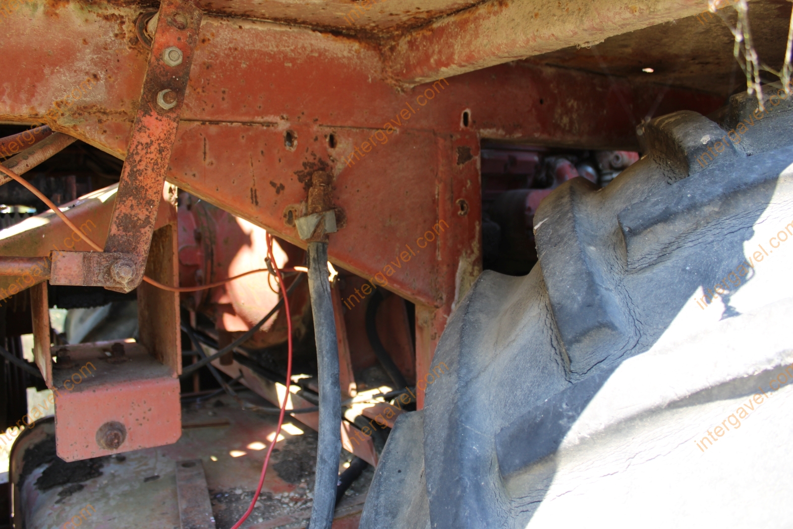 Silózó - Hesston 33