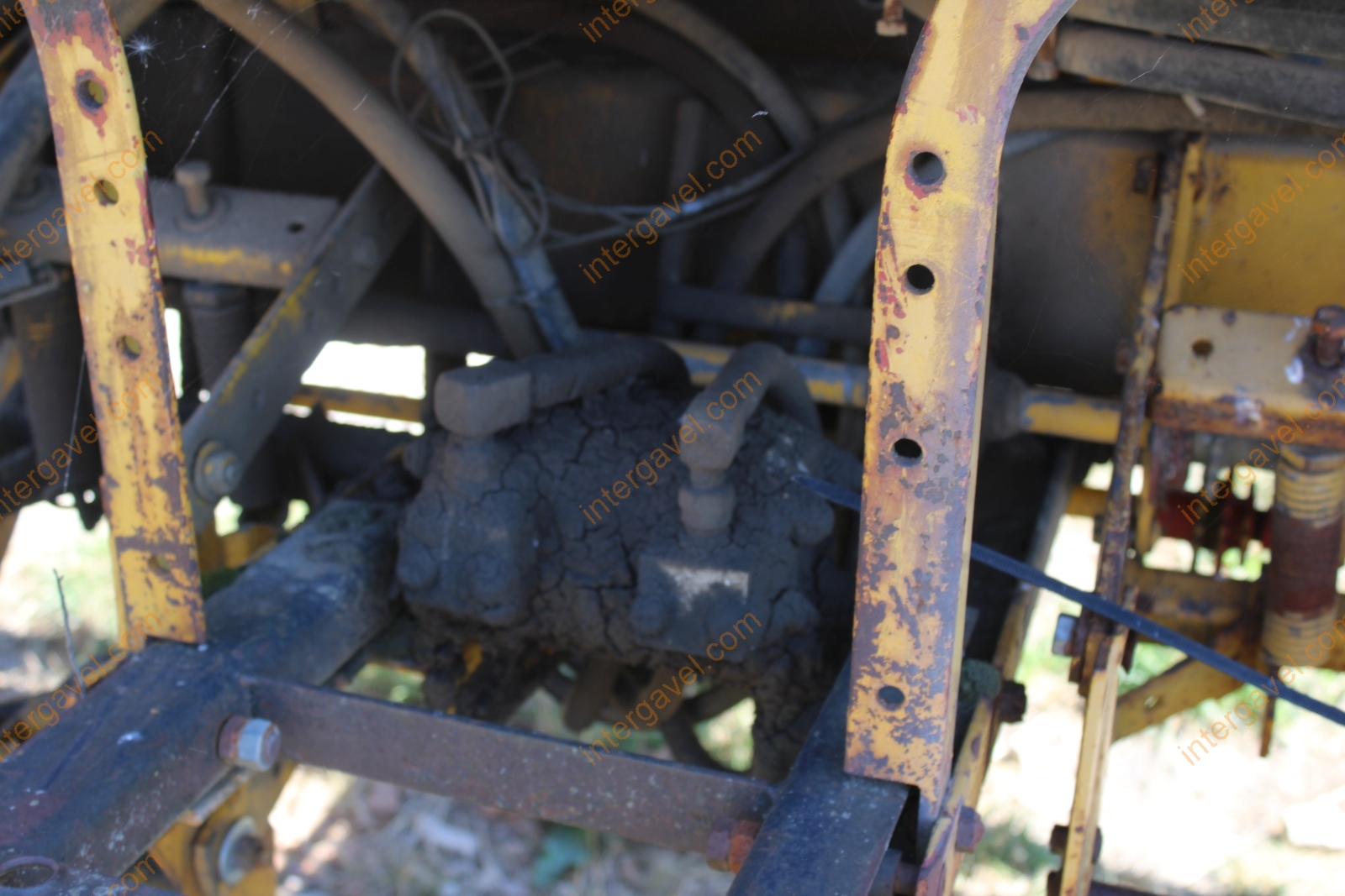 Szemenkénti vetőgép - RÁBA 16