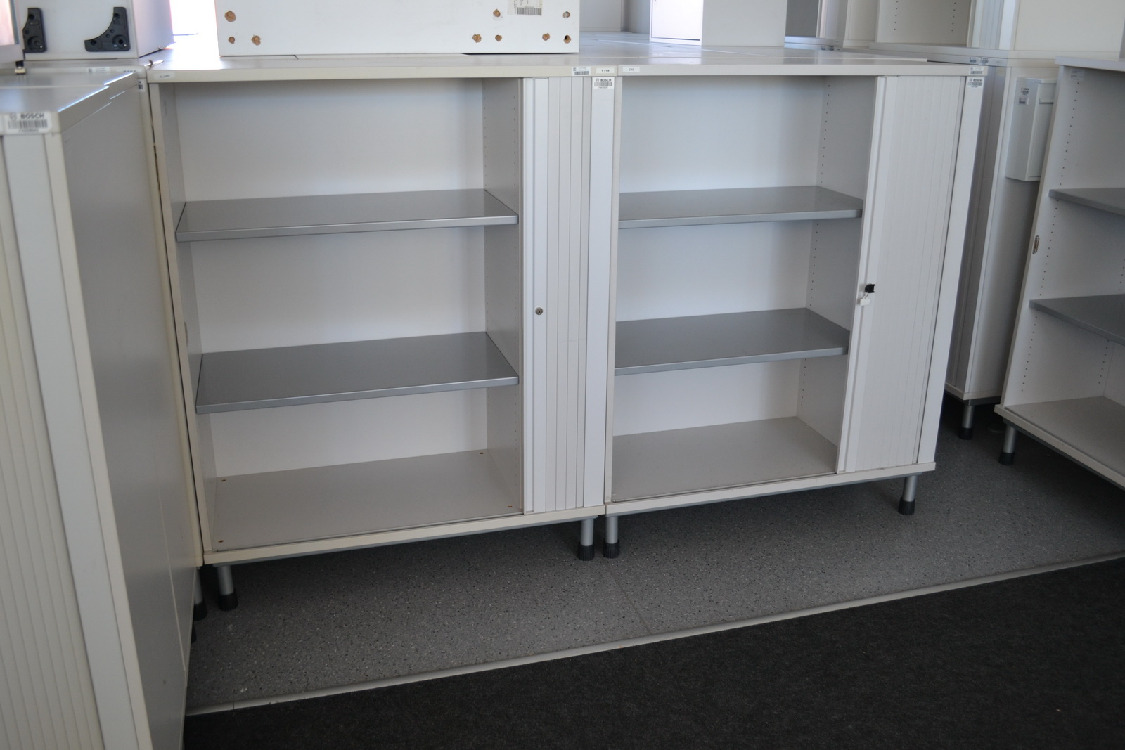 Redőnyös szekrény (1000 mm széles) 3